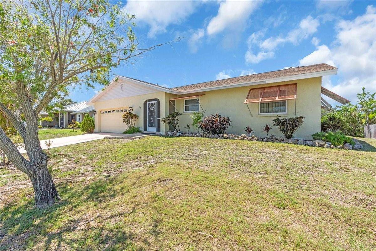 Englewood, FL 34224,2618 TITANIA RD