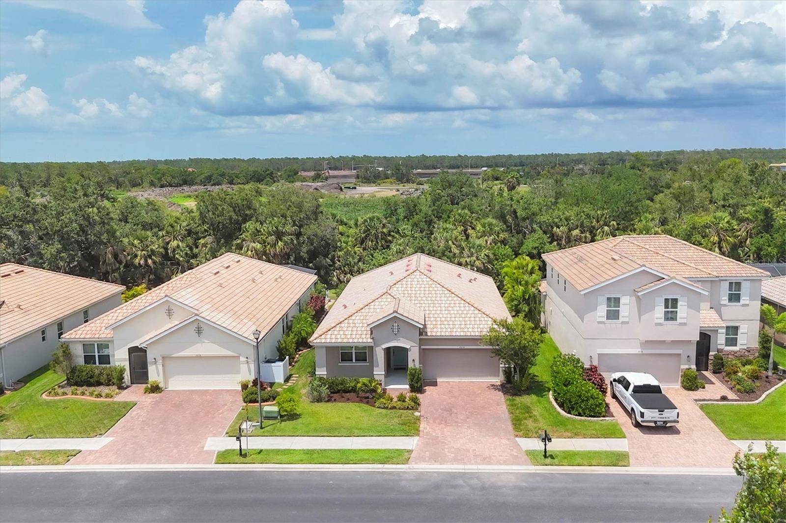 Venice, FL 34292,2034 MESIC HAMMOCK WAY