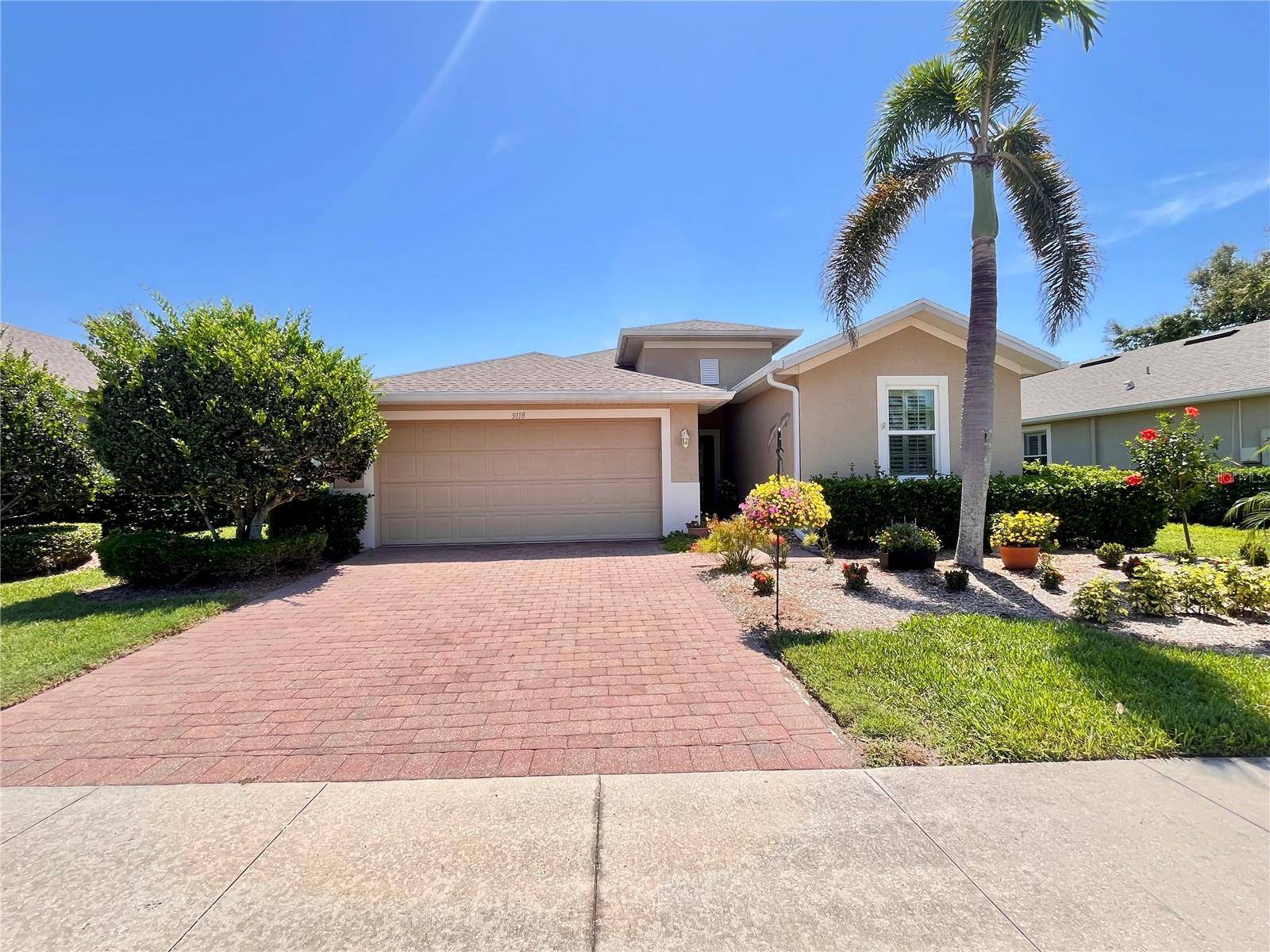 Venice, FL 34293,9118 COACHMAN DR