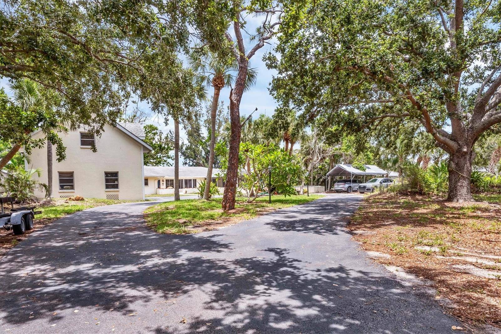 Nokomis, FL 34275,205 LOUELLA LN