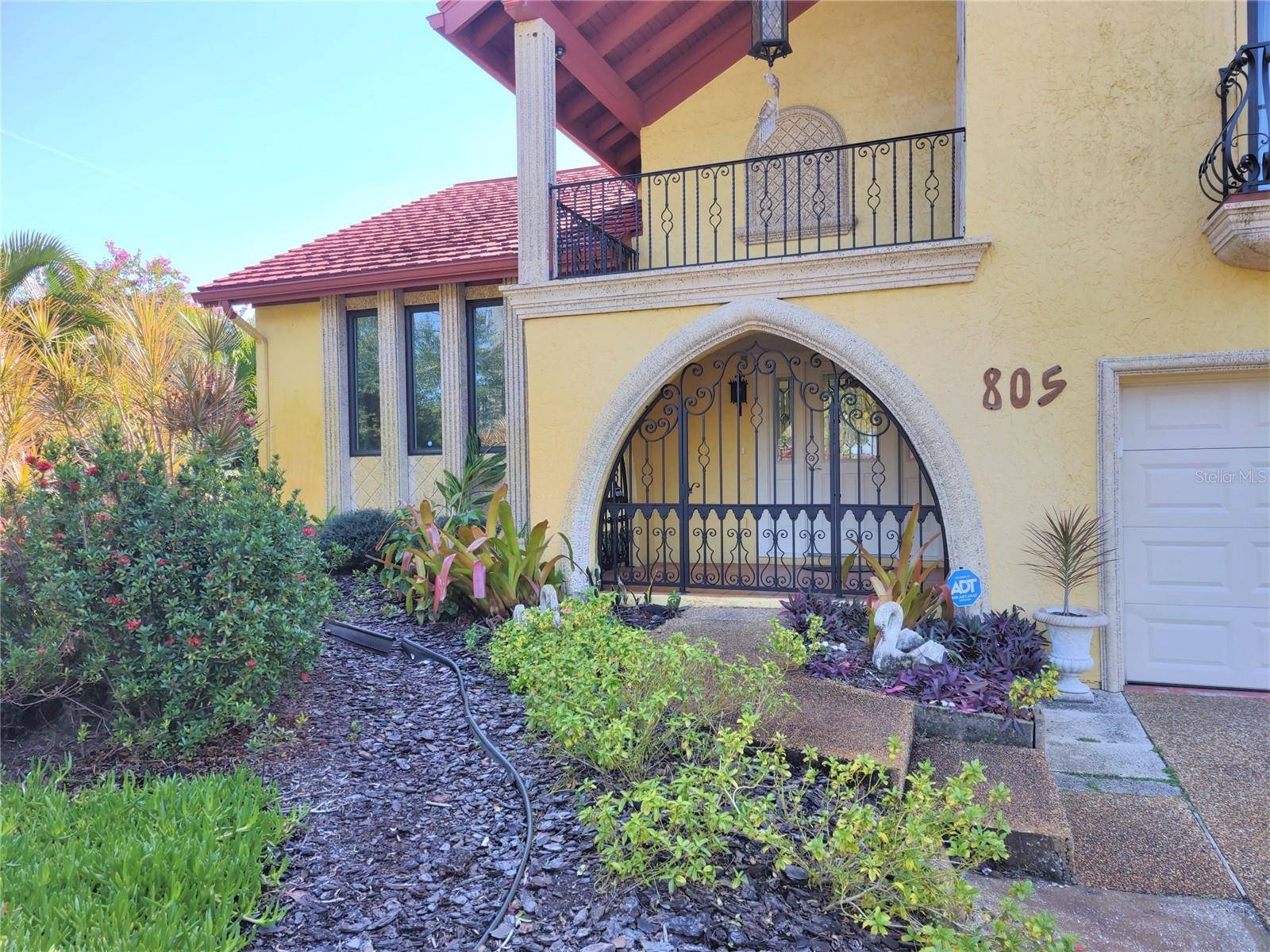 Venice, FL 34285,805 LAGUNA DR