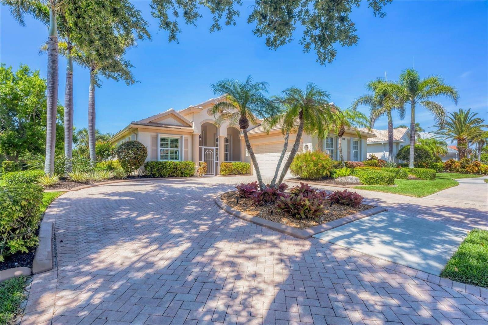 Venice, FL 34293,5018 BELLA TERRA DR