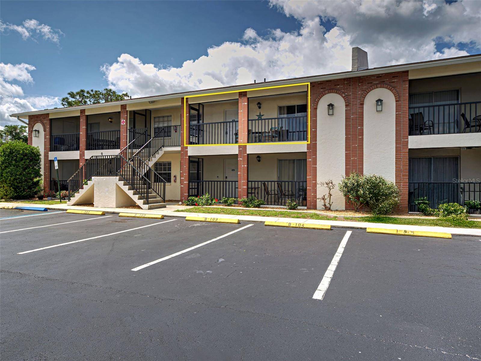 Englewood, FL 34223,1531 PLACIDA RD #202 Building 9