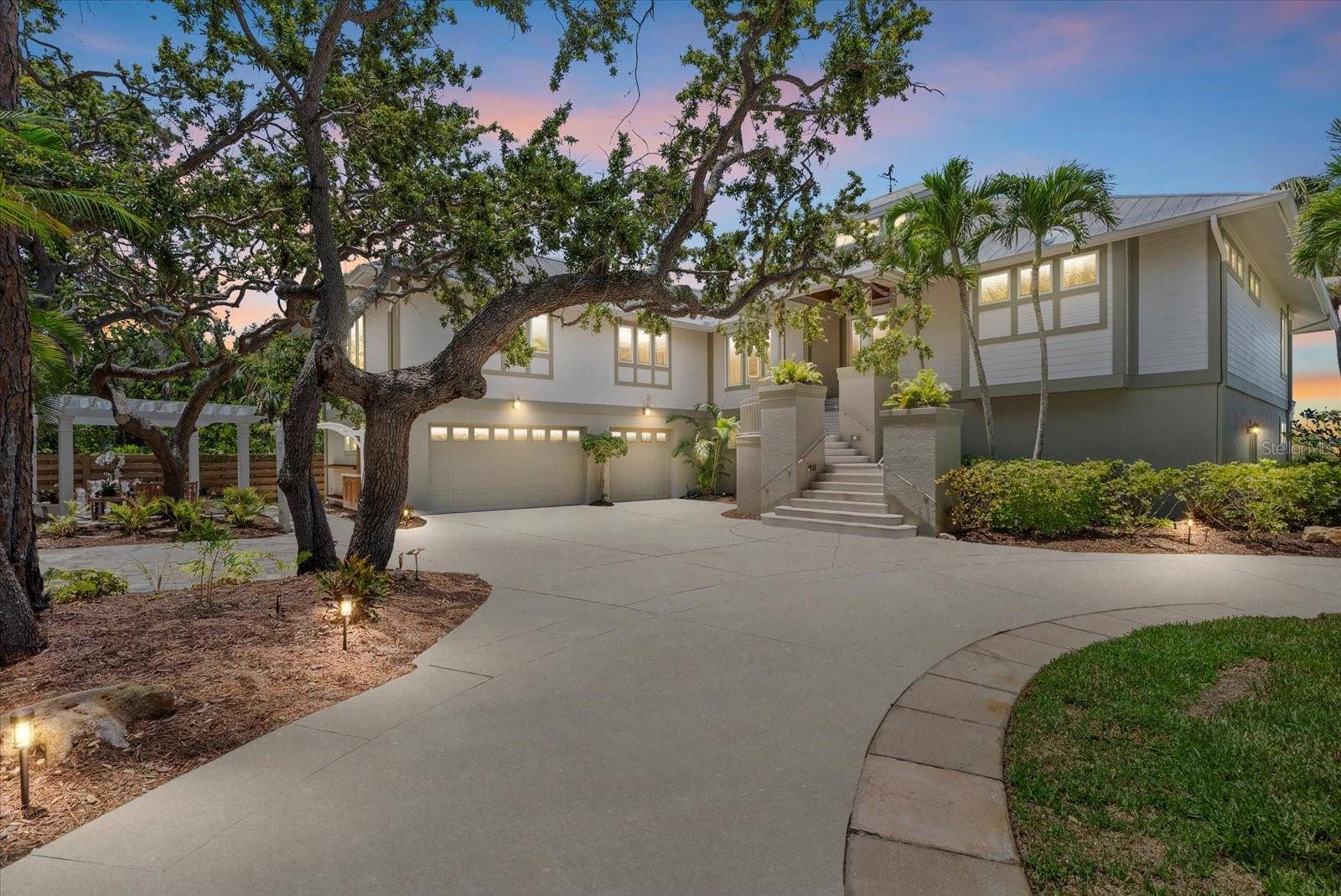 Venice, FL 34285,755 EAGLE POINT DR
