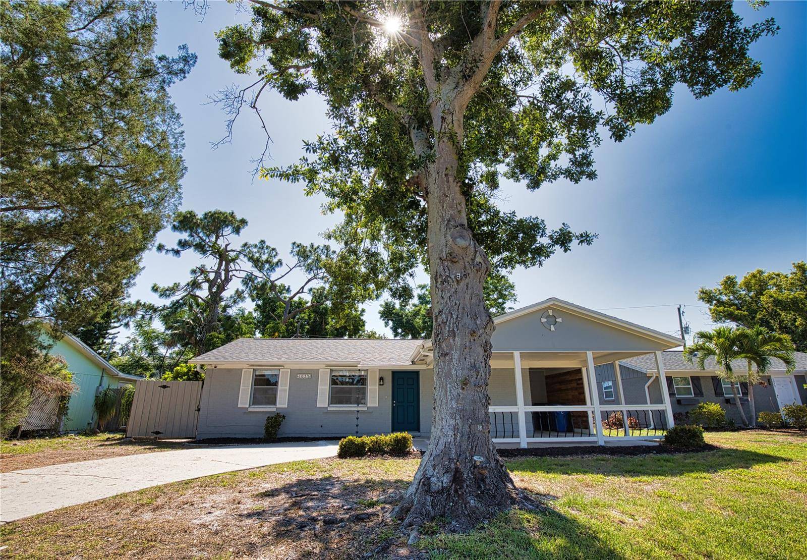 Venice, FL 34285,1056 VENETIAN Pkwy