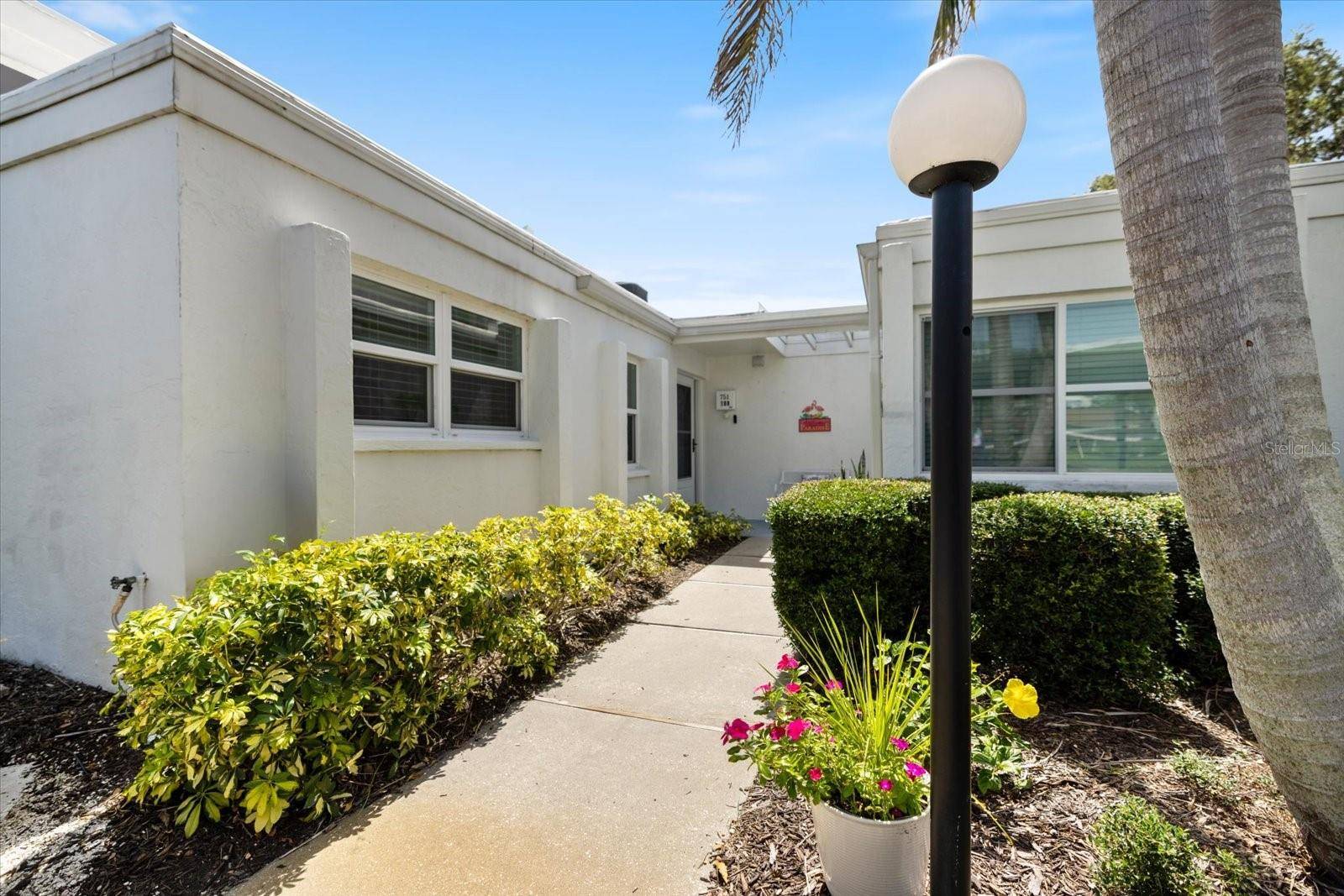 Venice, FL 34292,751 CAPRI ISLES BLVD #108
