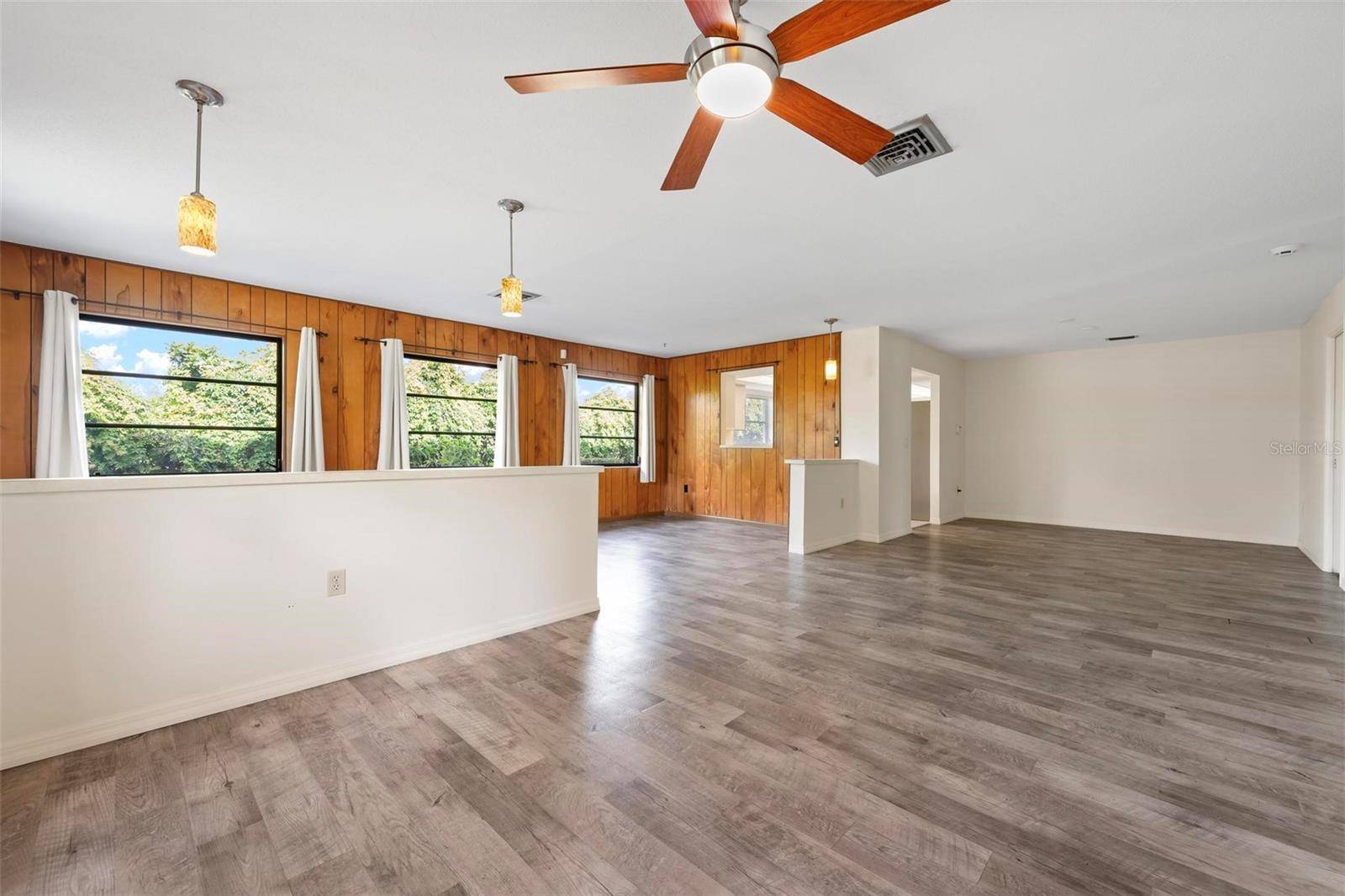 Venice, FL 34293,844 SENDA PLATA #27