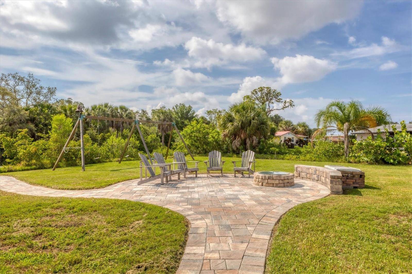 Nokomis, FL 34275,458 CEIL CT