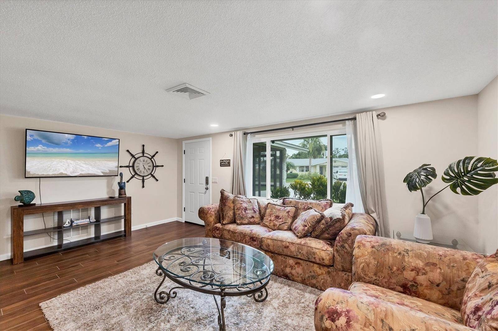 Venice, FL 34293,386 NIGHTINGALE RD
