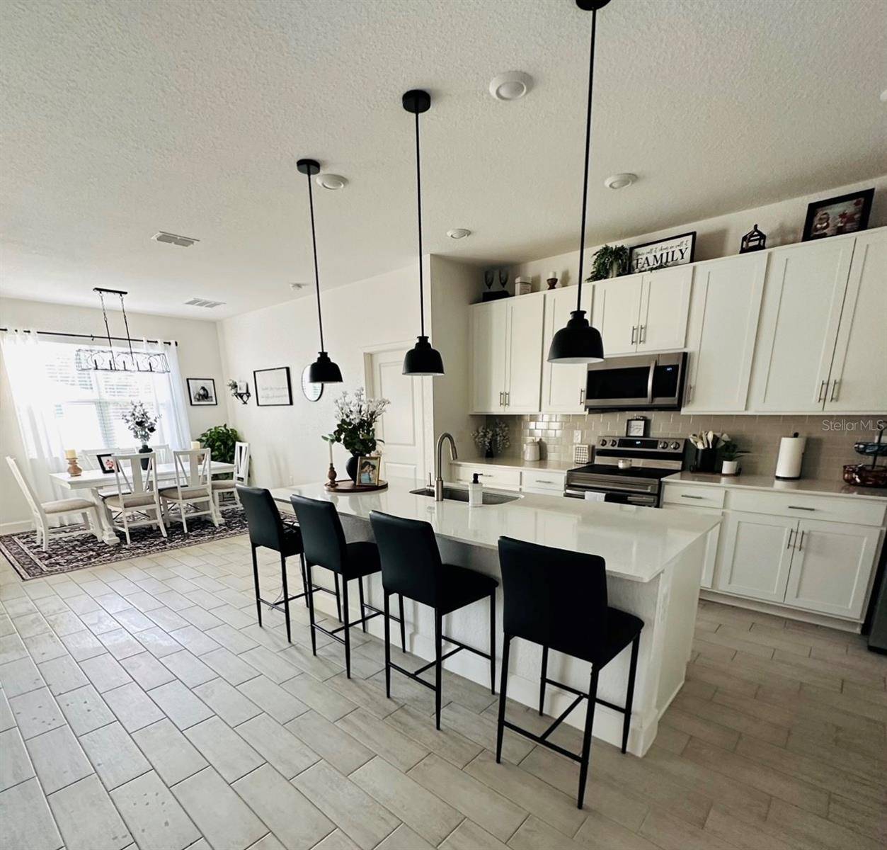North Port, FL 34288,4033 UNION LN