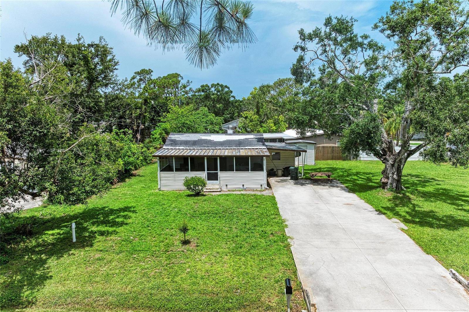 Sarasota, FL 34231,5106 S LOCKWOOD RIDGE RD