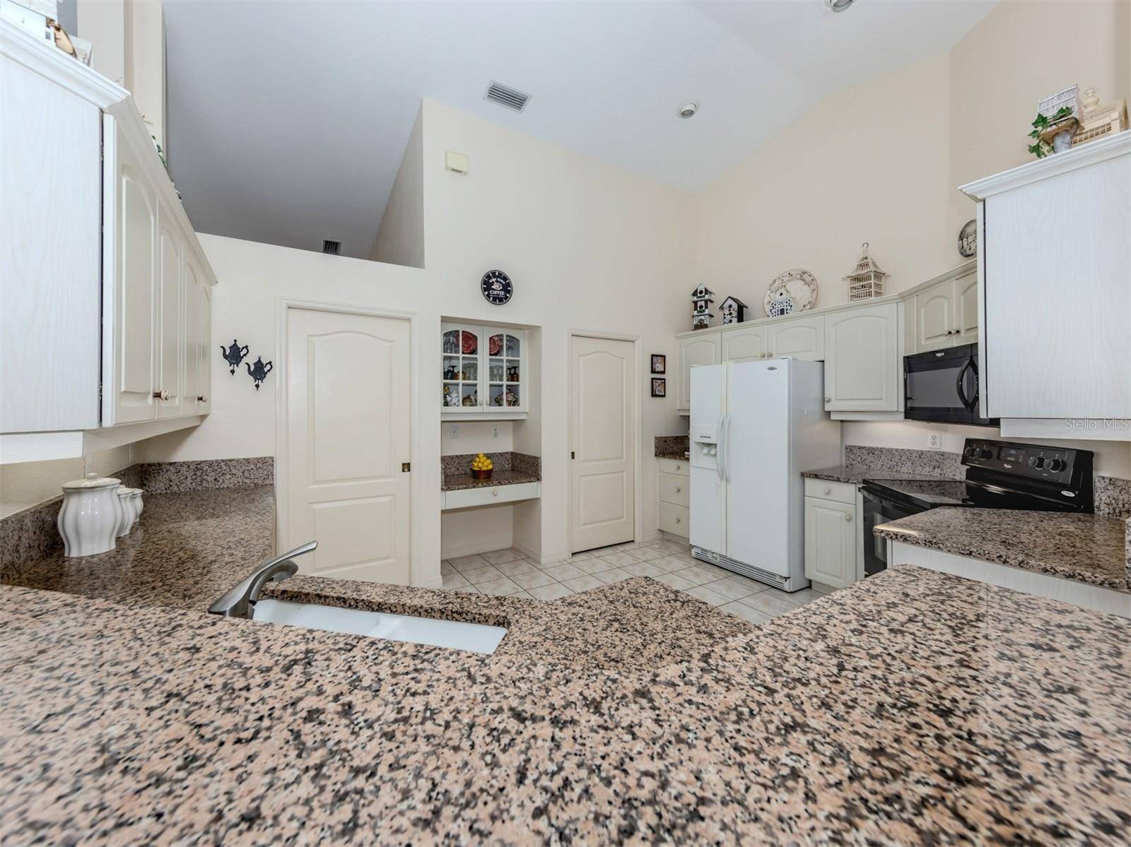 Venice, FL 34292,Address not disclosed