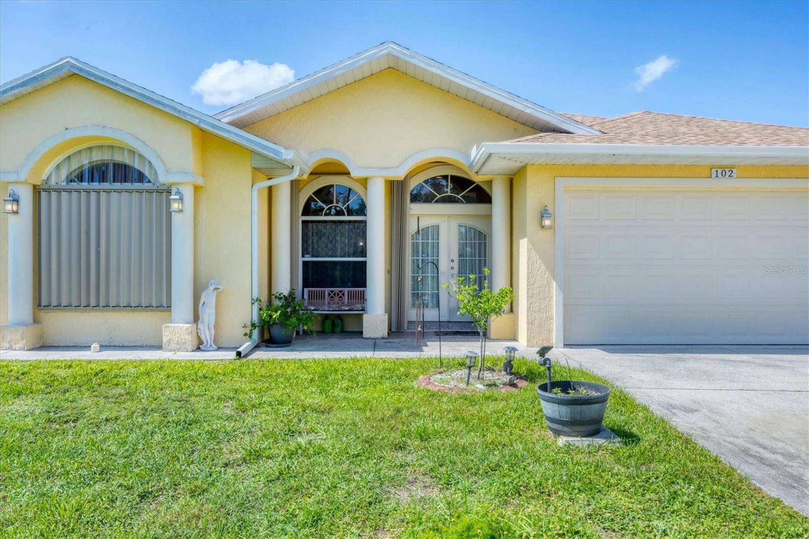 North Port, FL 34287,102 BAYAMO DR