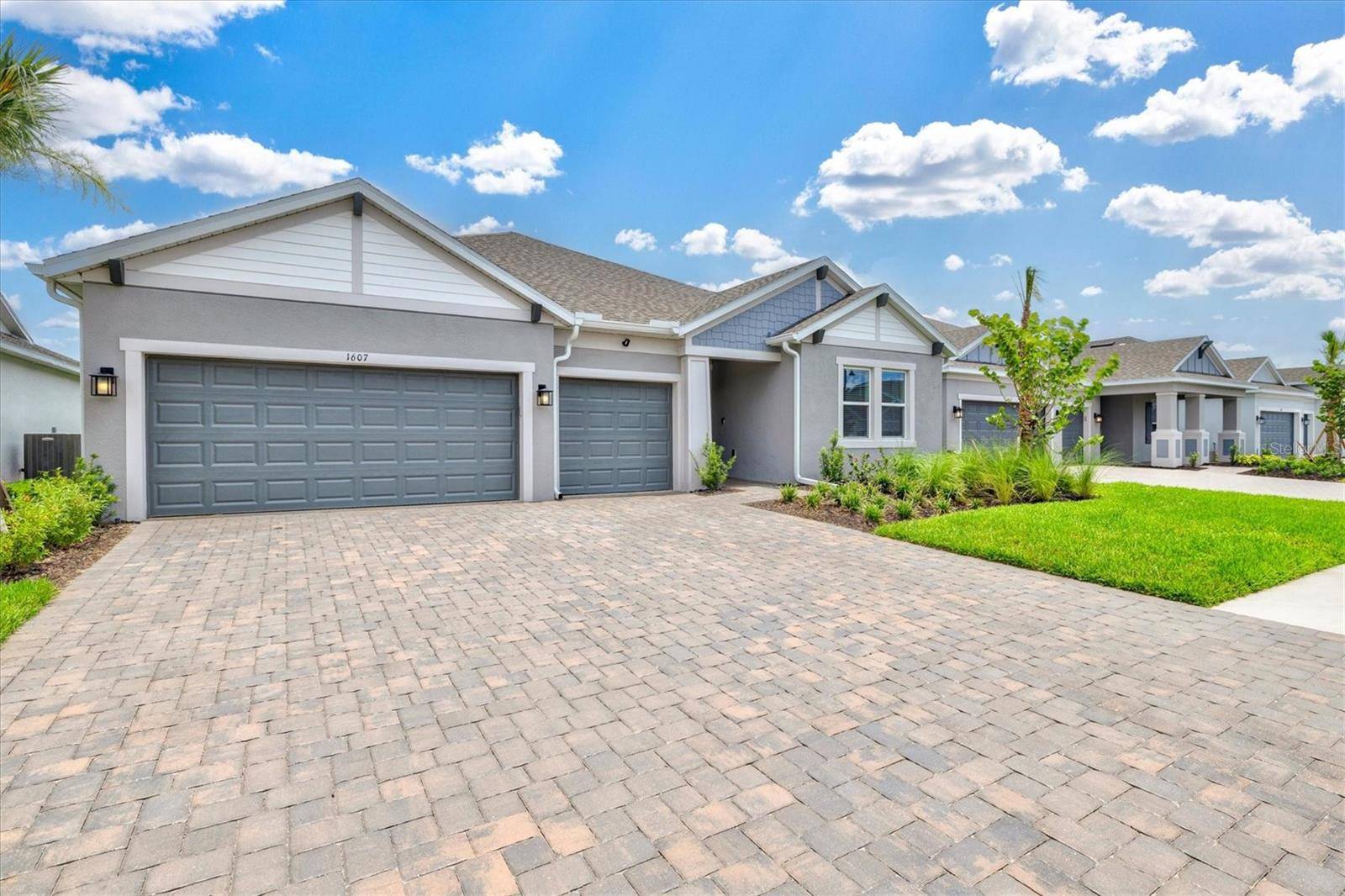 Port Charlotte, FL 33953,1607 LAUREL BROOK LN
