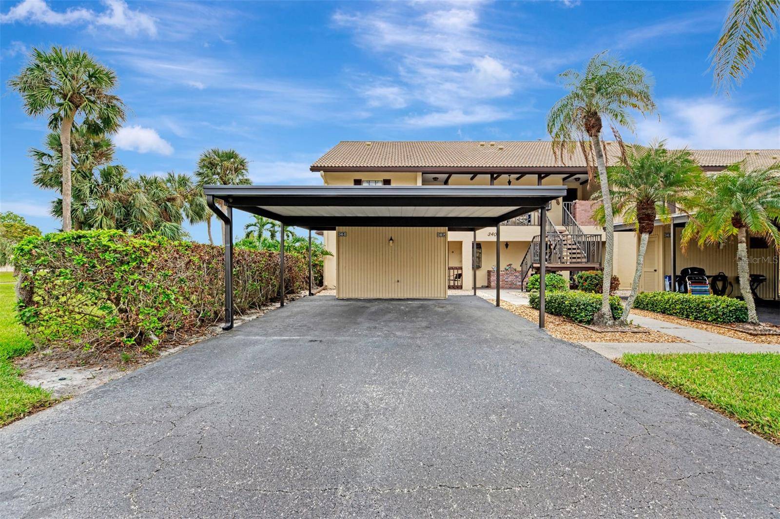 Venice, FL 34285,Address not disclosed