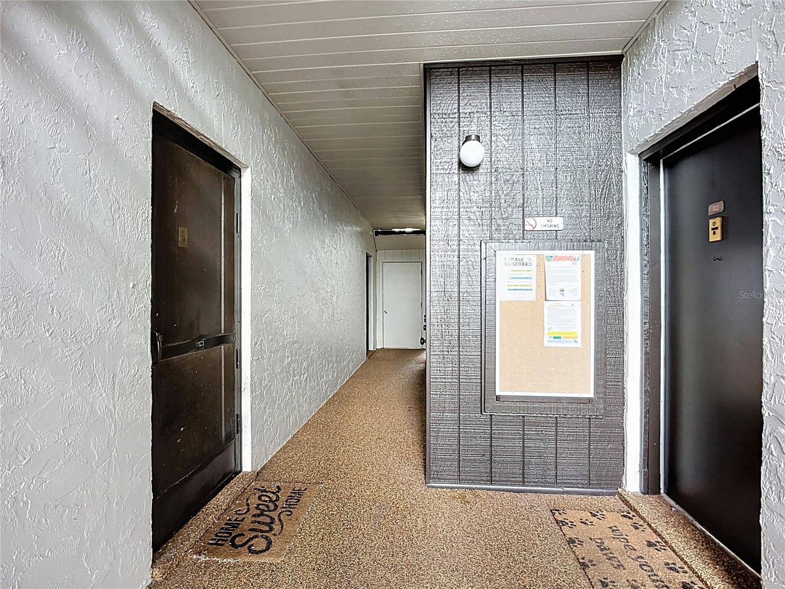 Sarasota, FL 34232,3279 BENEVA RD #102