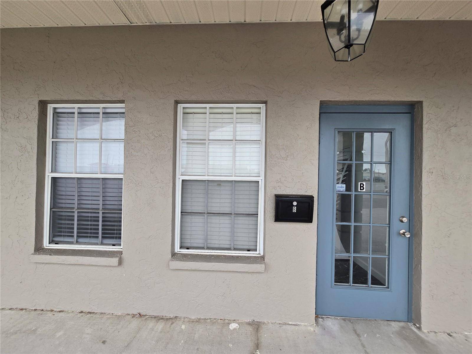 Venice, FL 34285,807 US HIGHWAY 41 BYP S #B