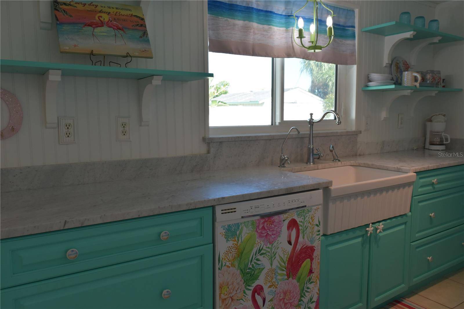 Venice, FL 34293,1046 ROYAL RD