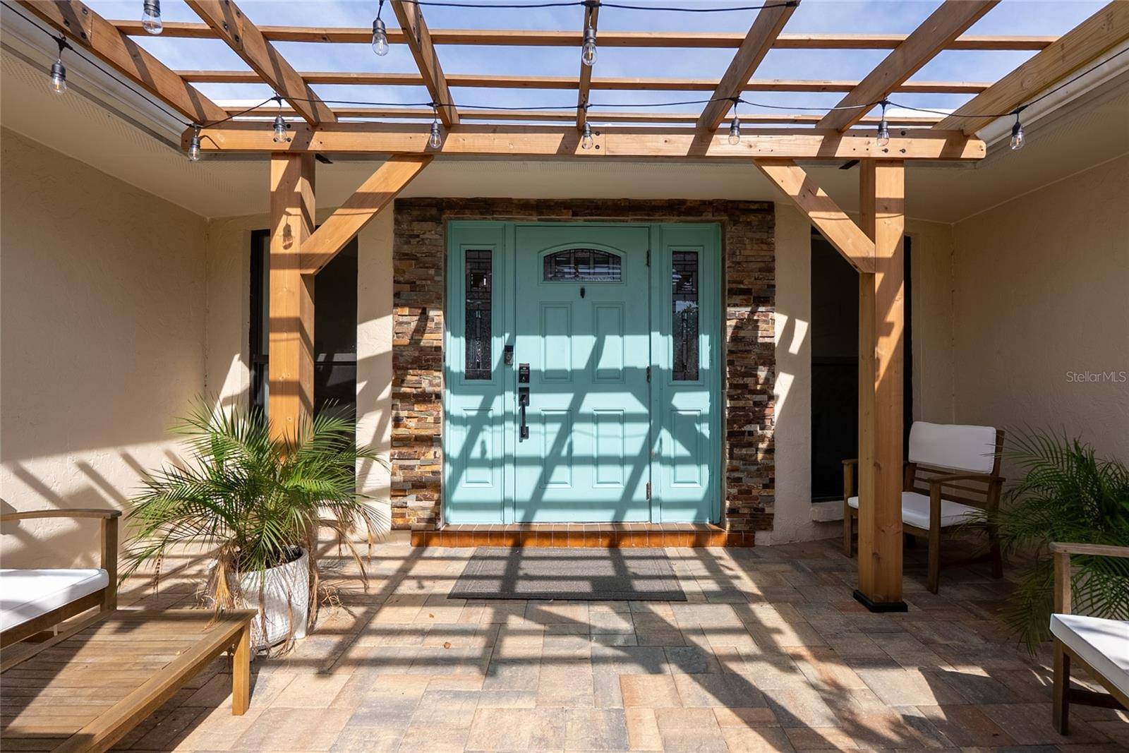 Englewood, FL 34223,1324 DE PRIE RD