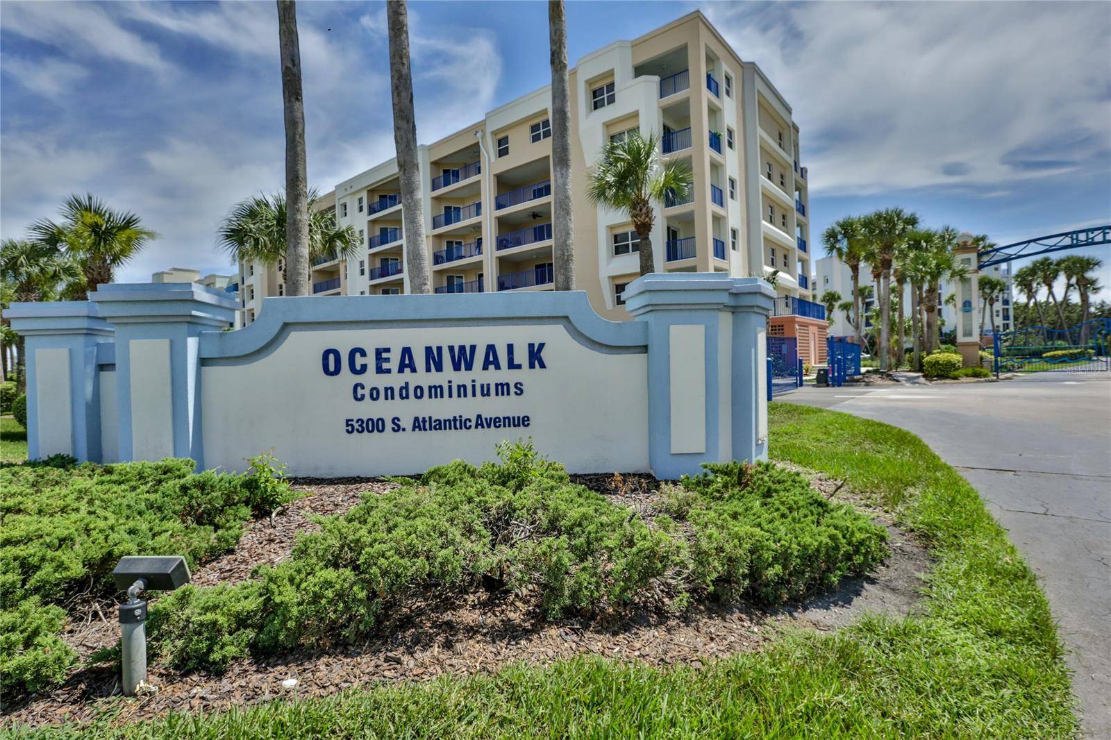 New Smyrna Beach, FL 32169,5300 S Atlantic AVE #1-502