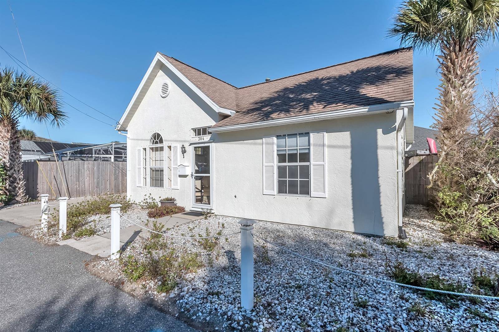 New Smyrna Beach, FL 32169,304 Esther ST