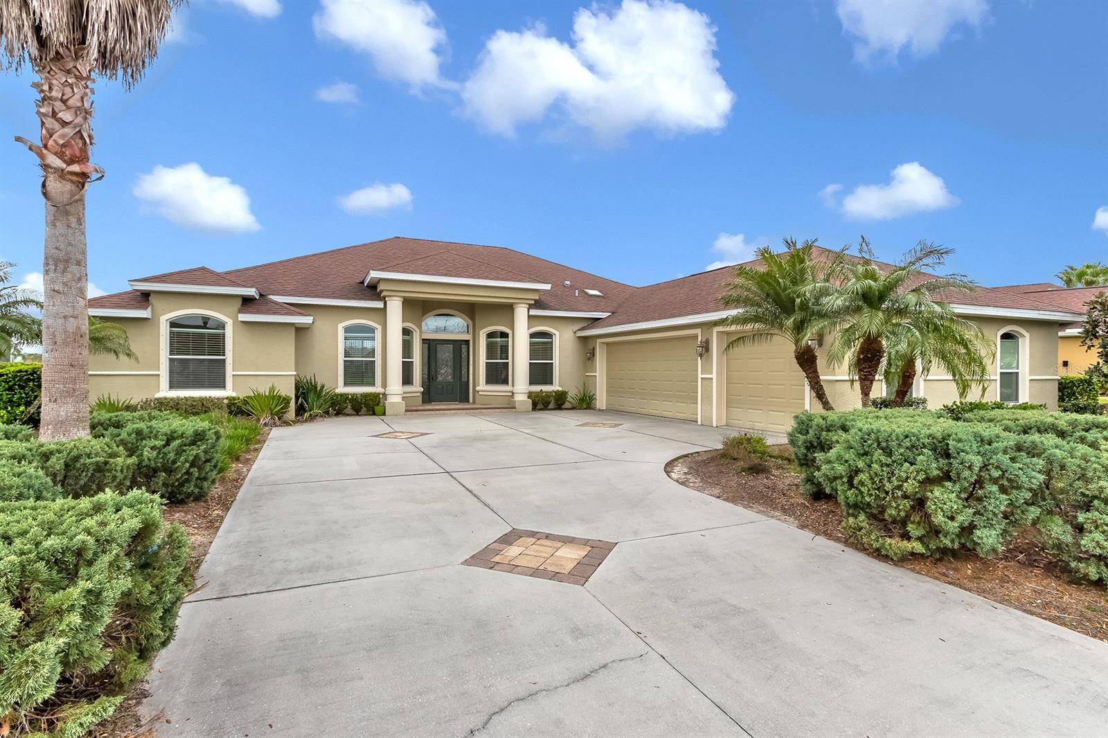 New Smyrna Beach, FL 32168,572 Luna Bella LN