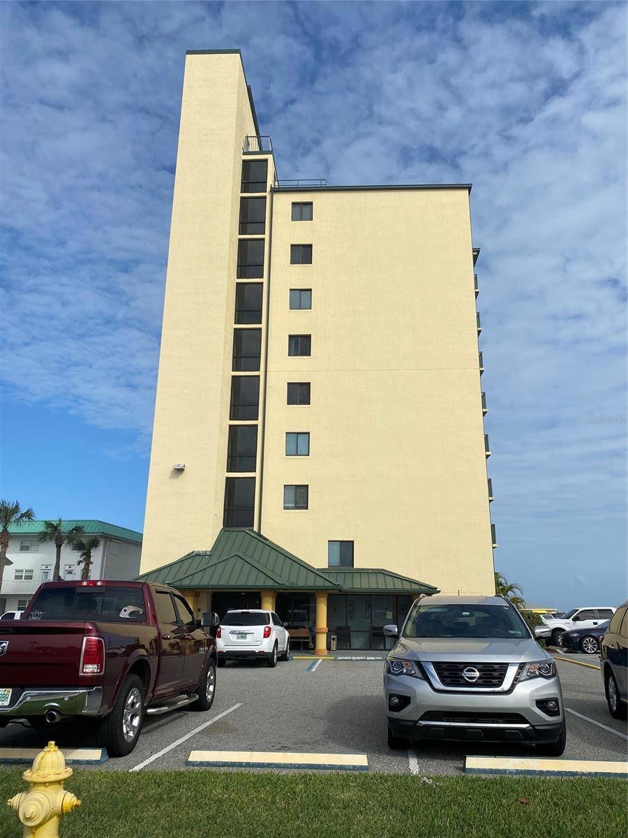 Daytona Beach Shores, FL 32118,3647 S Atlantic AVE #204