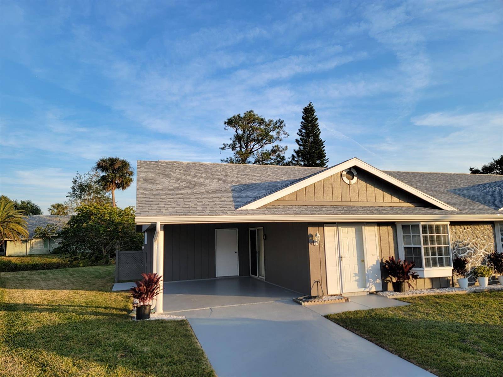 New Smyrna Beach, FL 32168,9 Bogey CIR