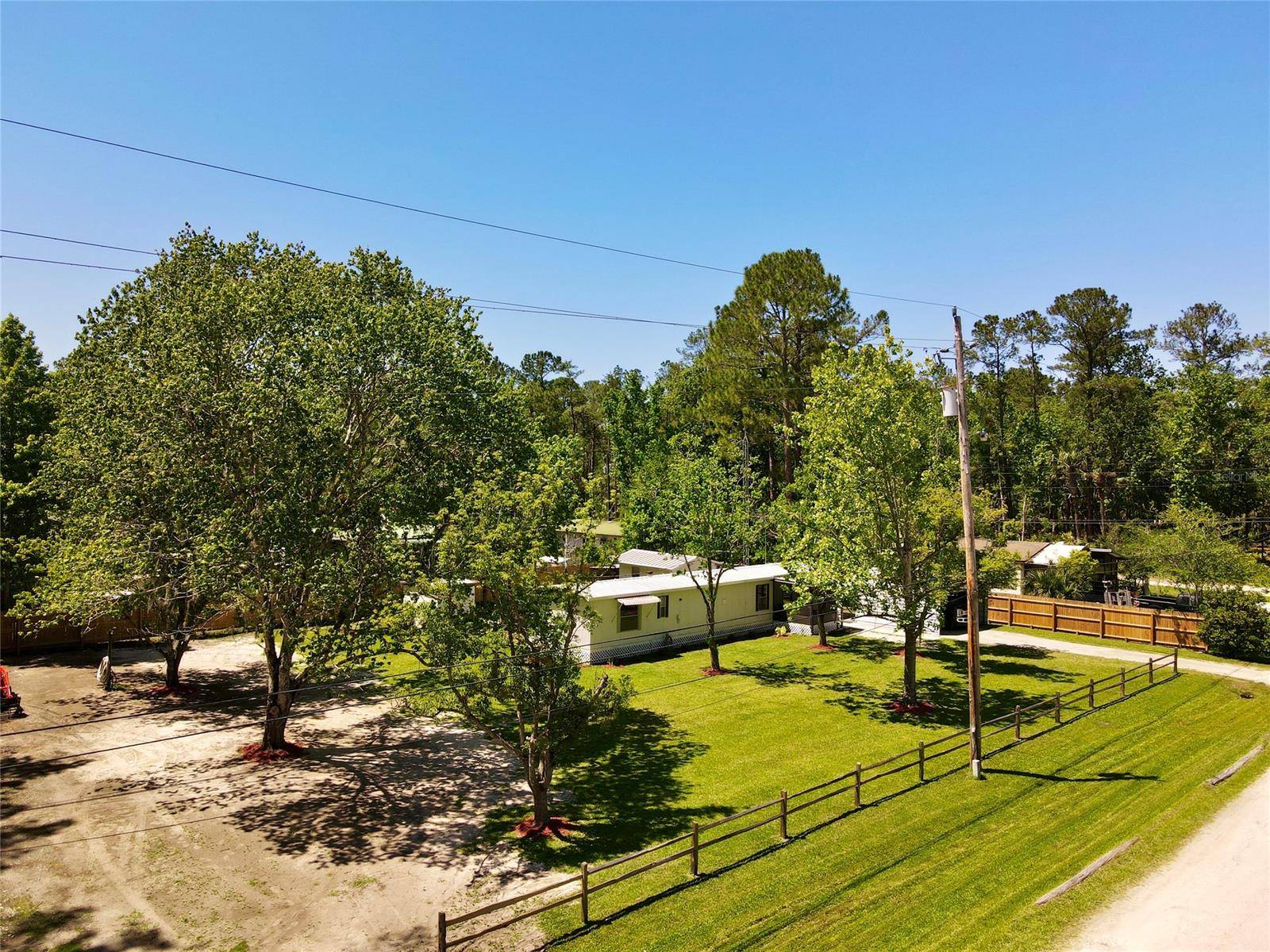 Astor, FL 32102,55623 Lisa ST