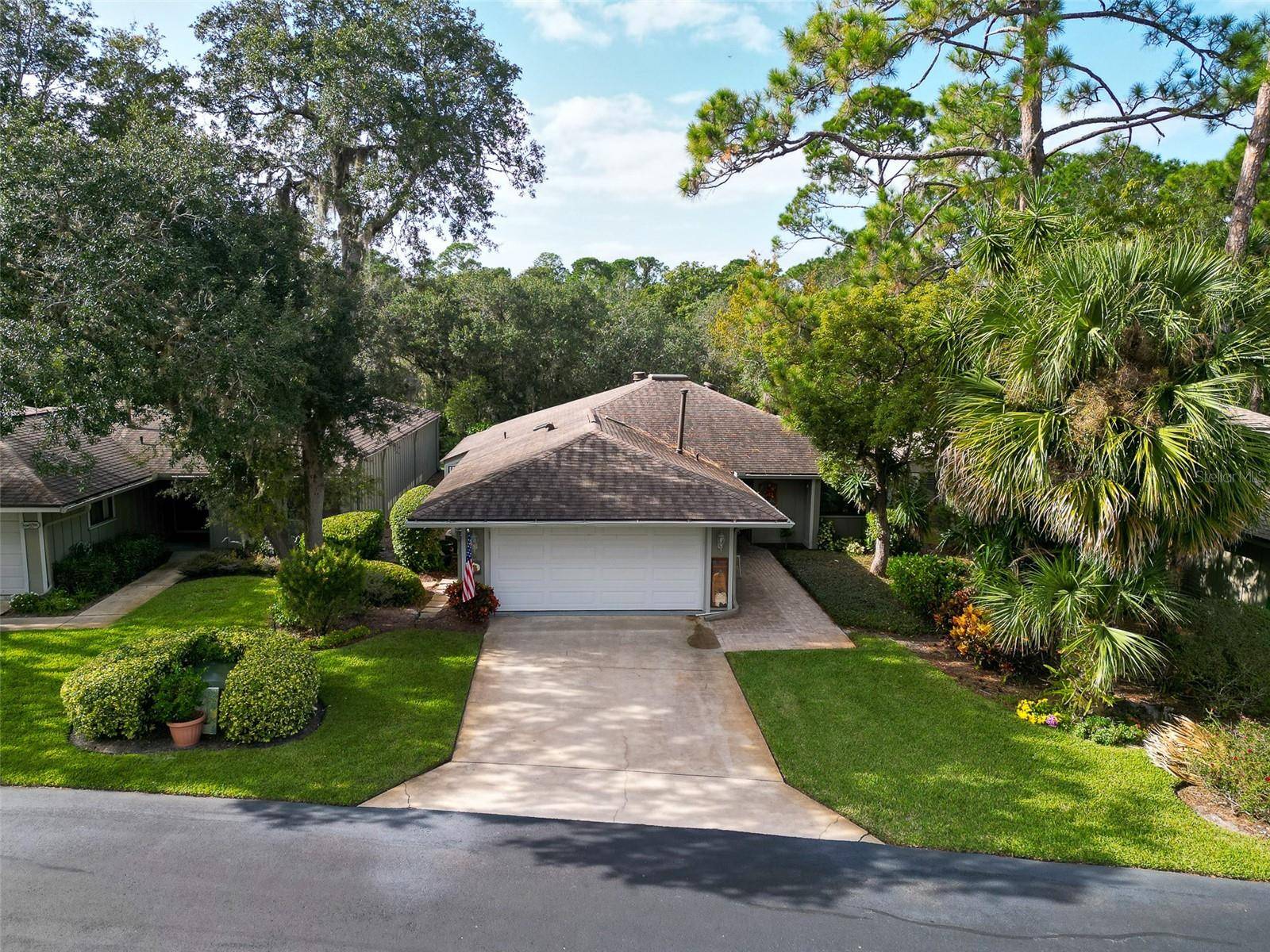 New Smyrna Beach, FL 32168,356 GLENEAGLES DR