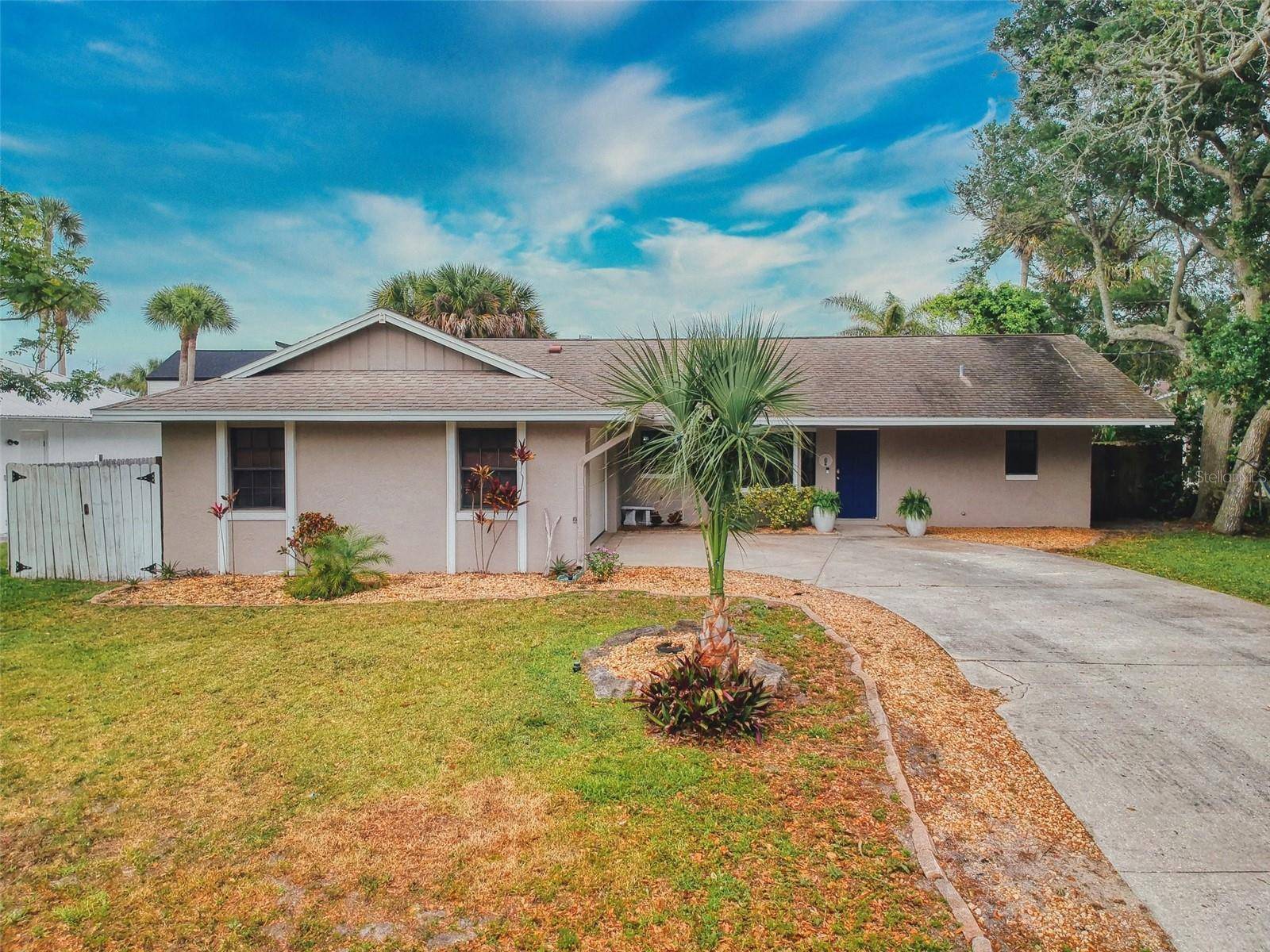 New Smyrna Beach, FL 32169,41 OAK TREE DR