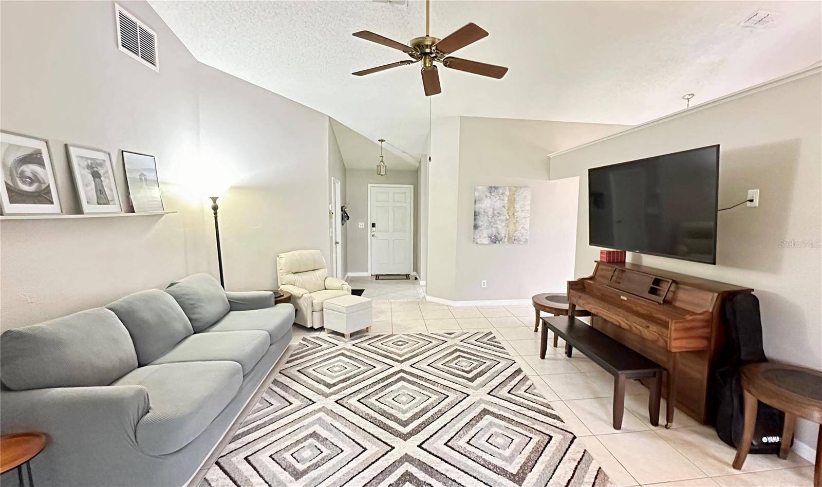 New Smyrna Beach, FL 32168,790 PINE SHORES CIR