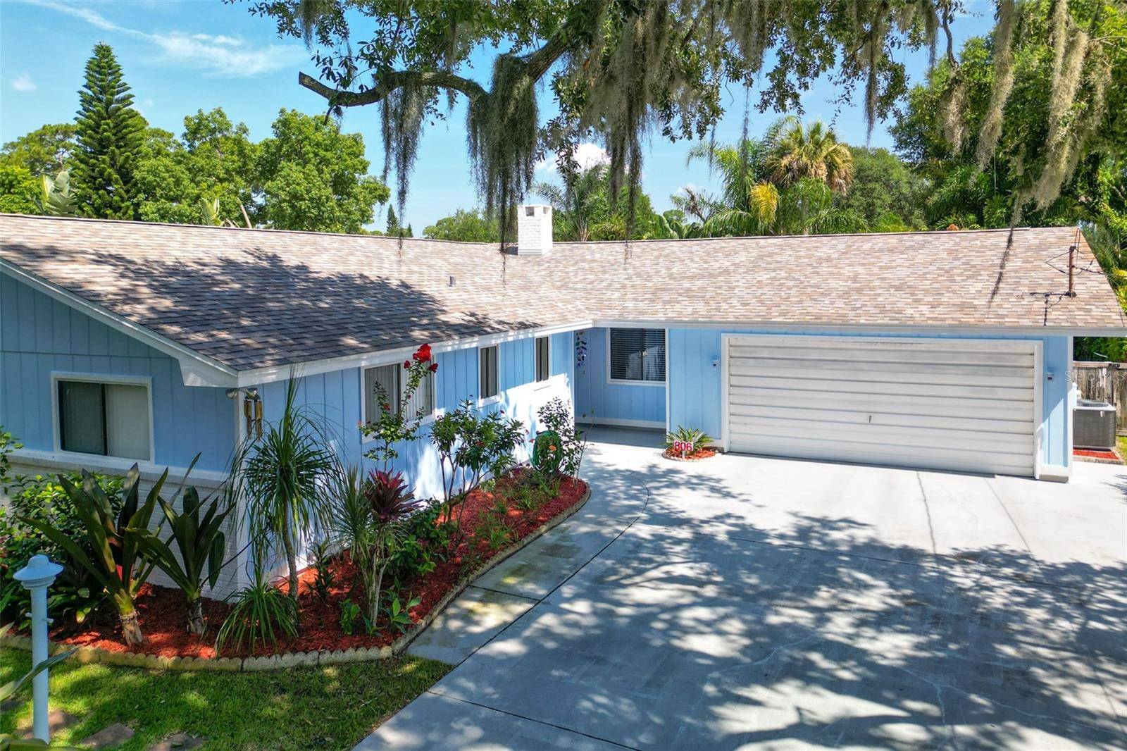 New Smyrna Beach, FL 32168,806 SANDWEDGE DR