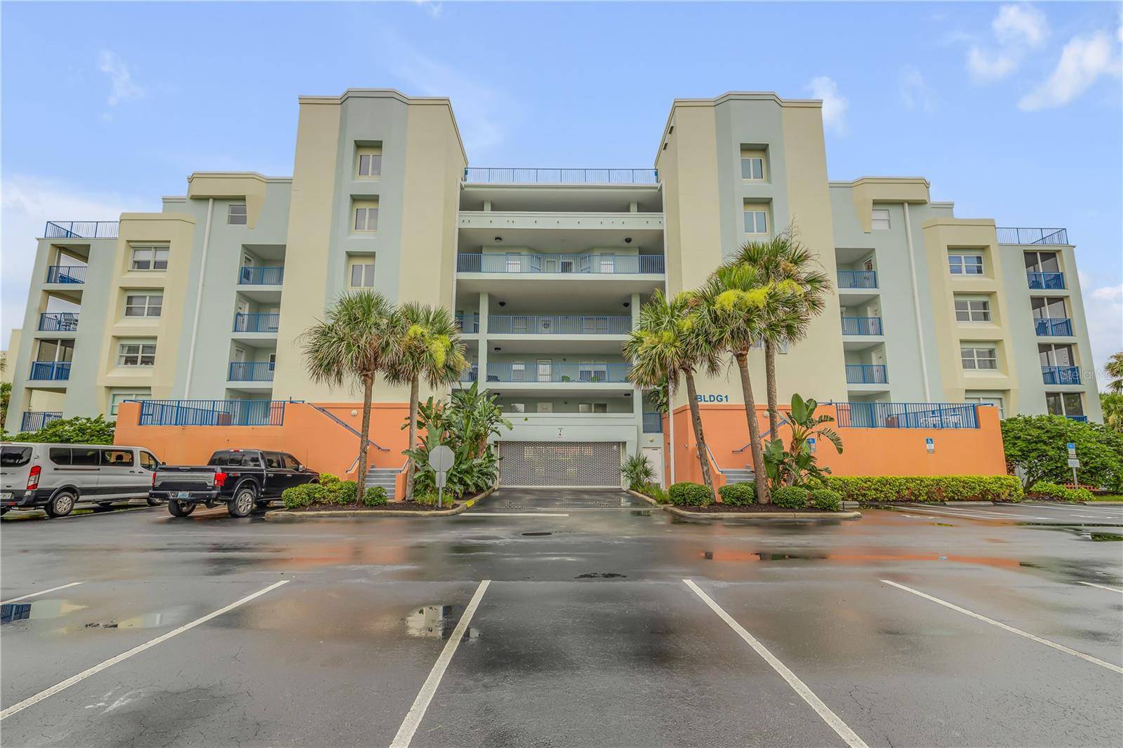 New Smyrna Beach, FL 32169,5300 S ATLANTIC AVE #1-205