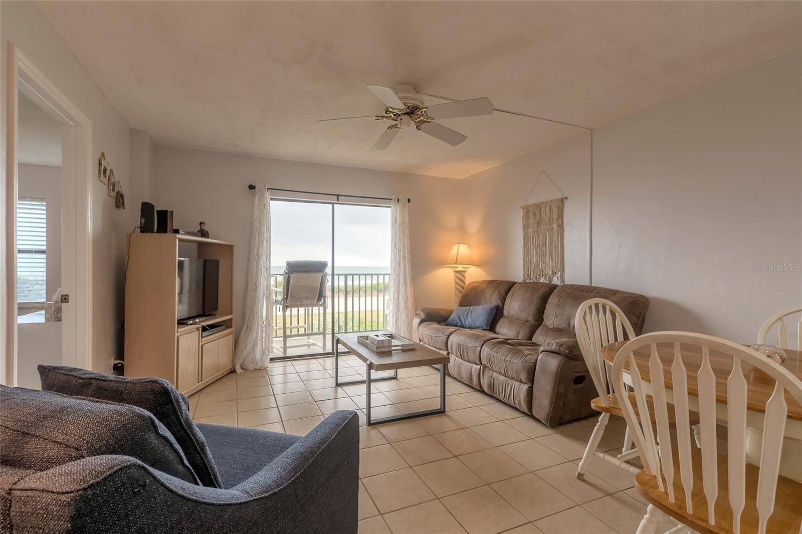 Ormond Beach, FL 32176,3180 OCEAN SHORE BLVD #208