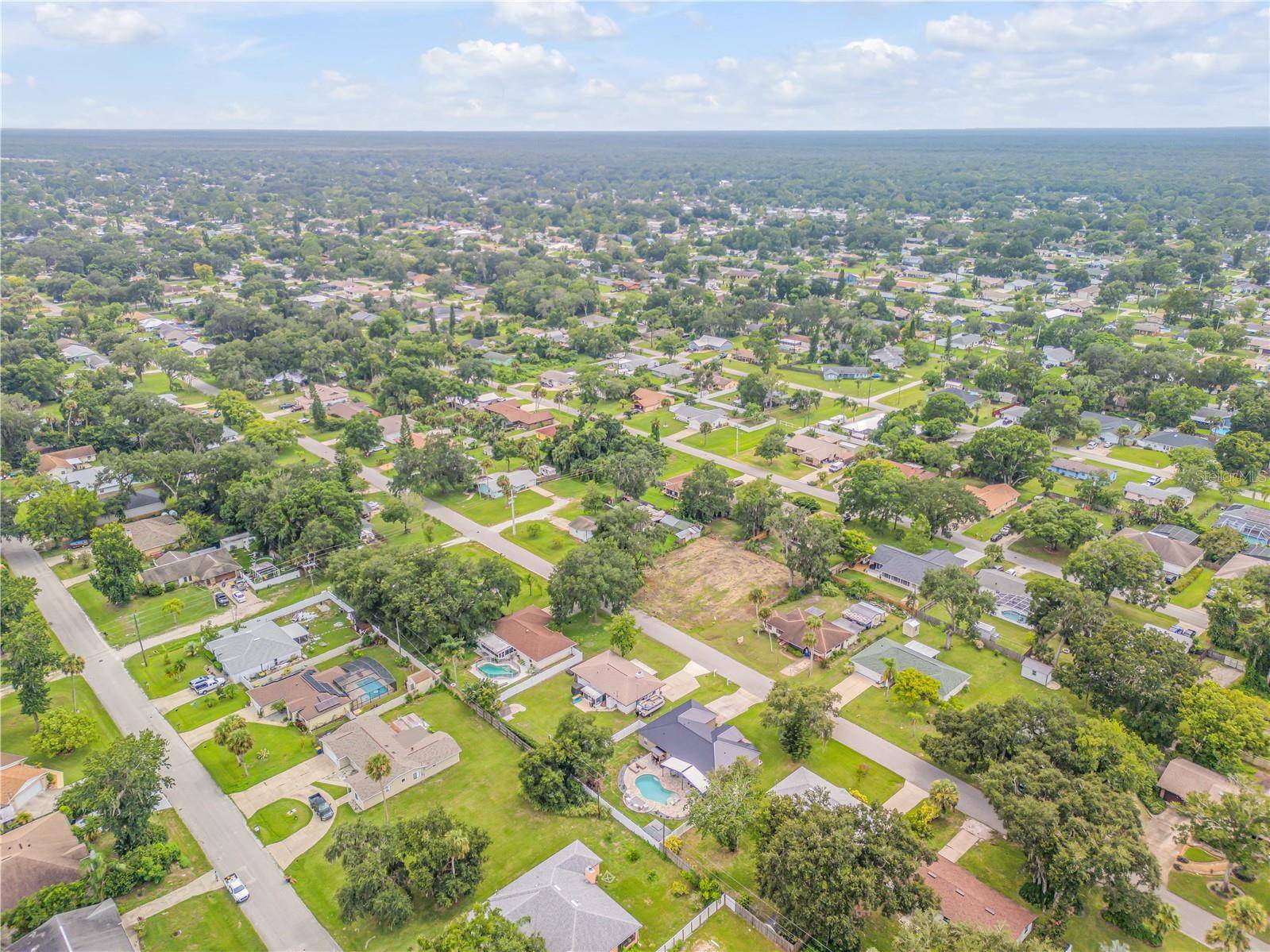 Edgewater, FL 32141,2324 ORANGE TREE DR