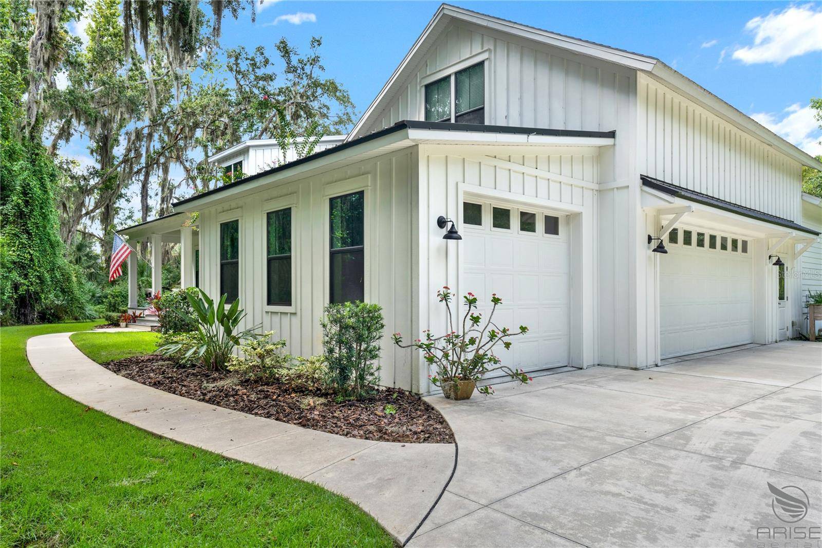 New Smyrna Beach, FL 32168,2191 WATERFORD ESTATES DR