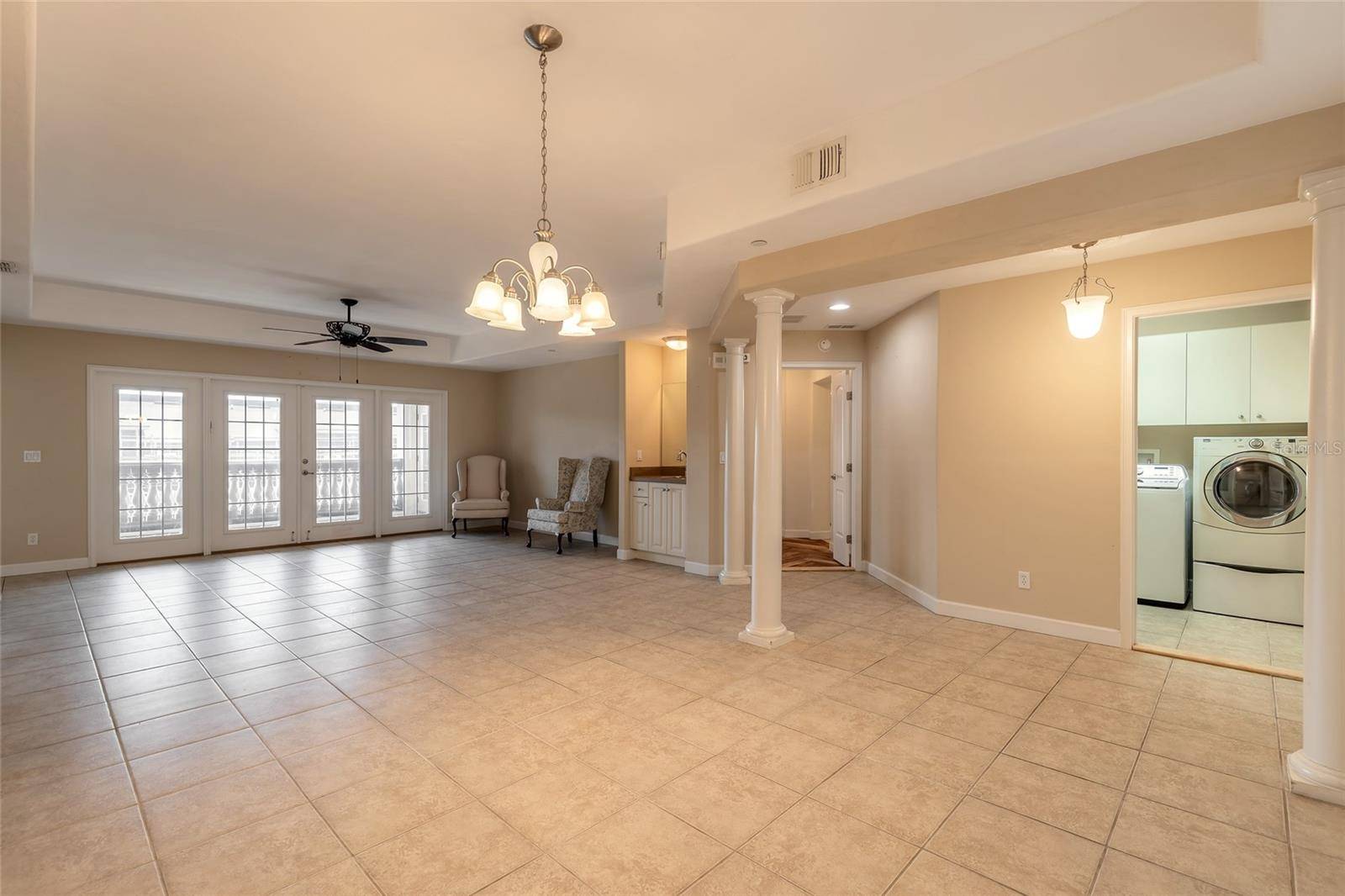 New Smyrna Beach, FL 32168,424 LUNA BELLA LN #433