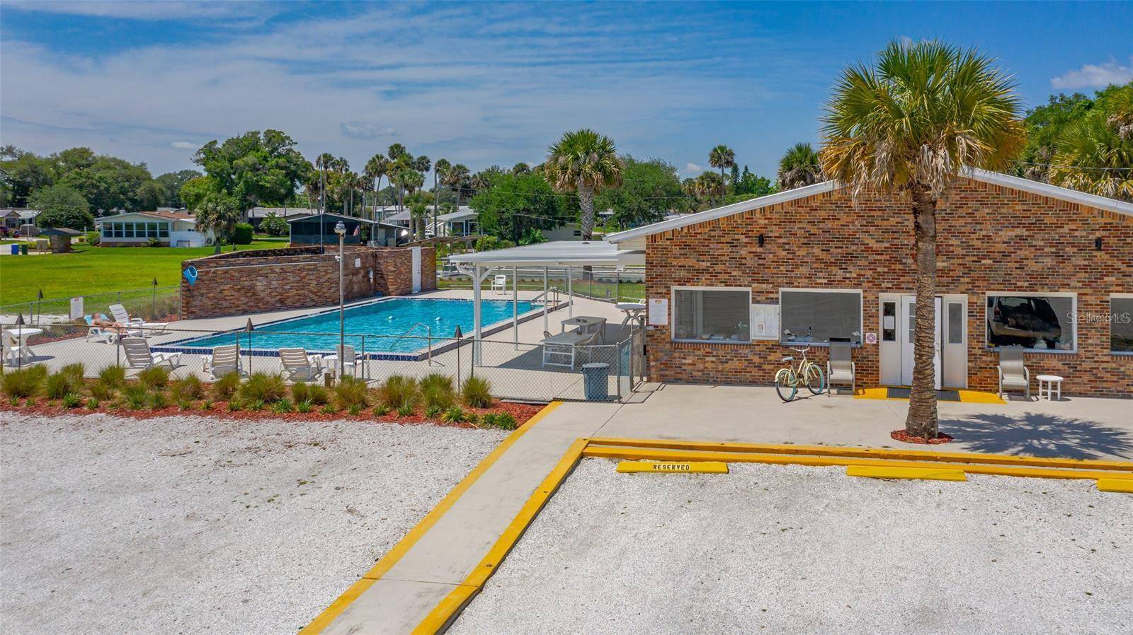 Edgewater, FL 32141,160 RED BASS LN