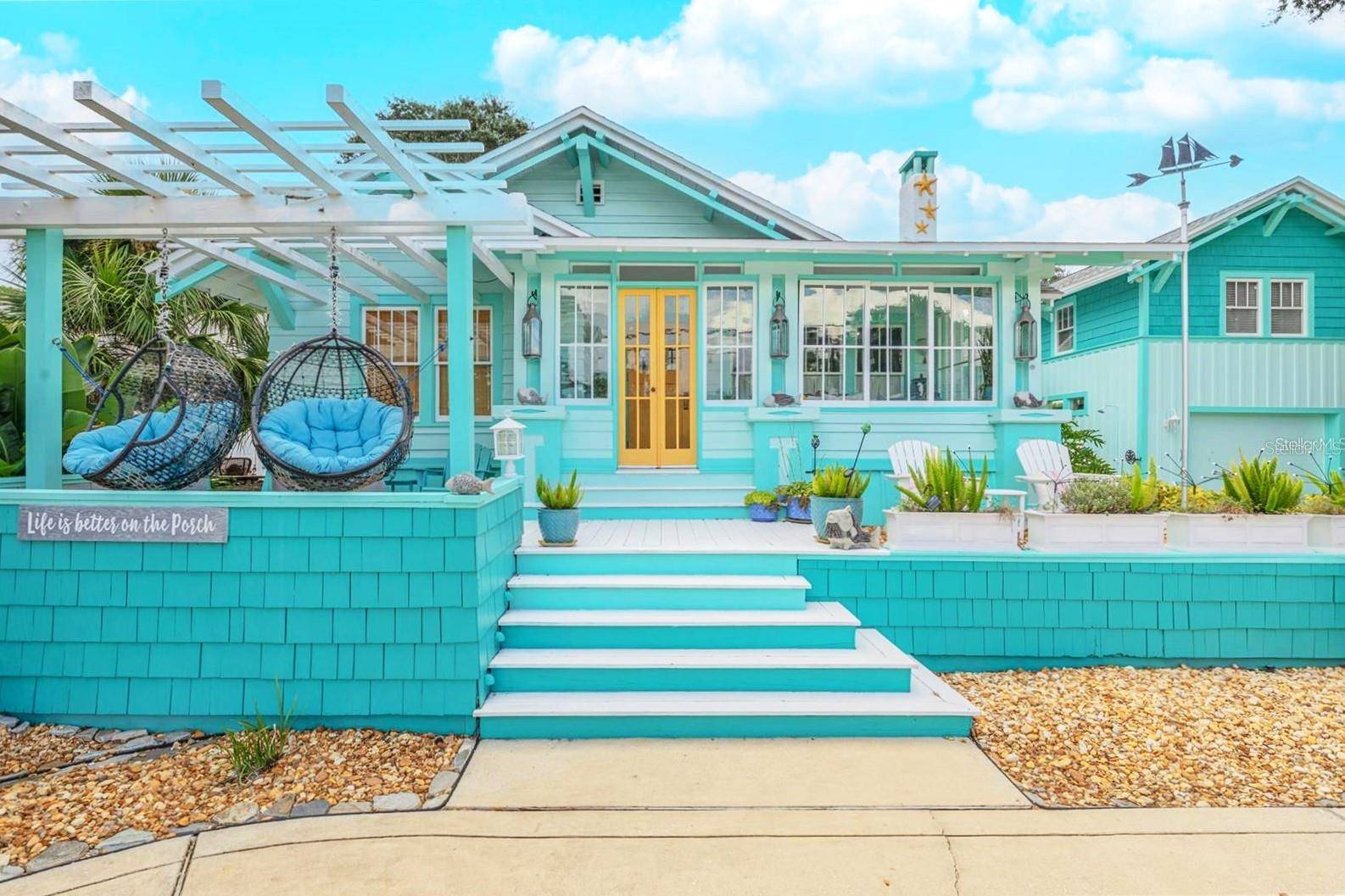 New Smyrna Beach, FL 32169,412 S PENINSULA AVE