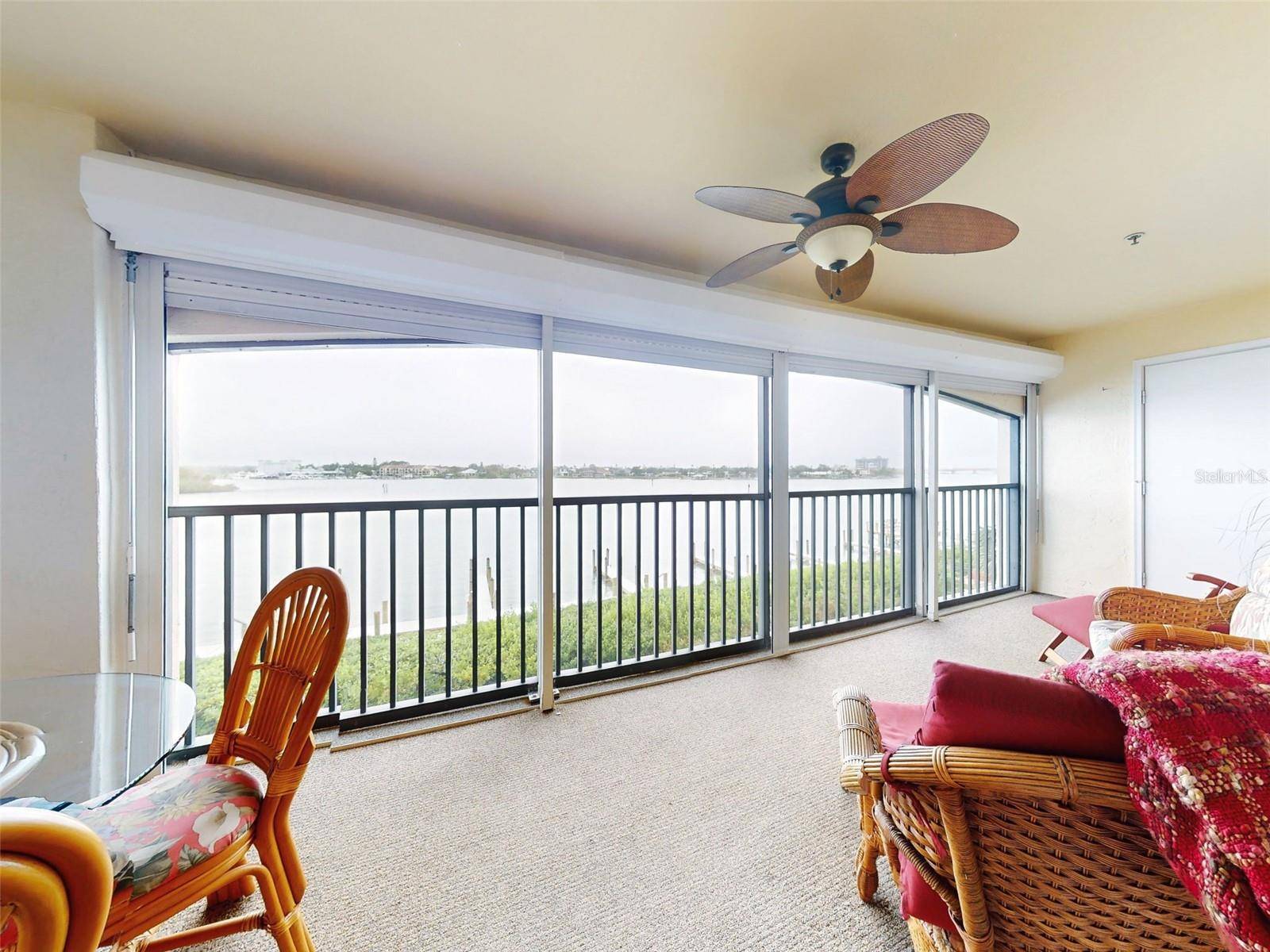 New Smyrna Beach, FL 32169,452 BOUCHELLE DR #303