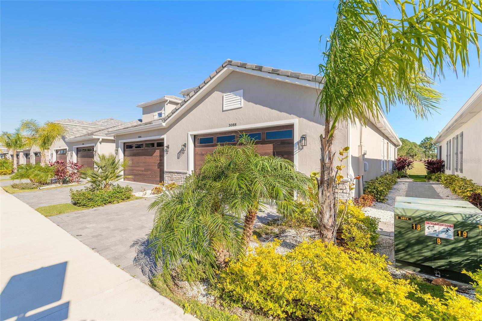 New Smyrna Beach, FL 32168,3042 ISLES WAY