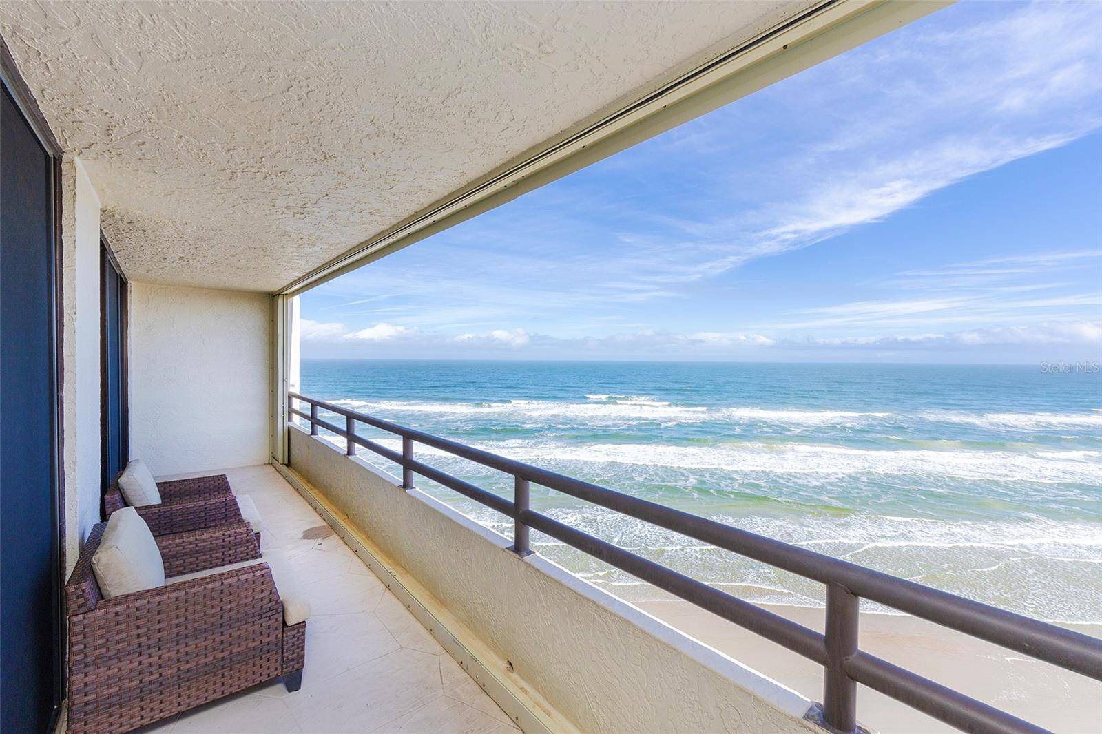 Daytona Beach Shores, FL 32118,3855 S ATLANTIC AVE #1105