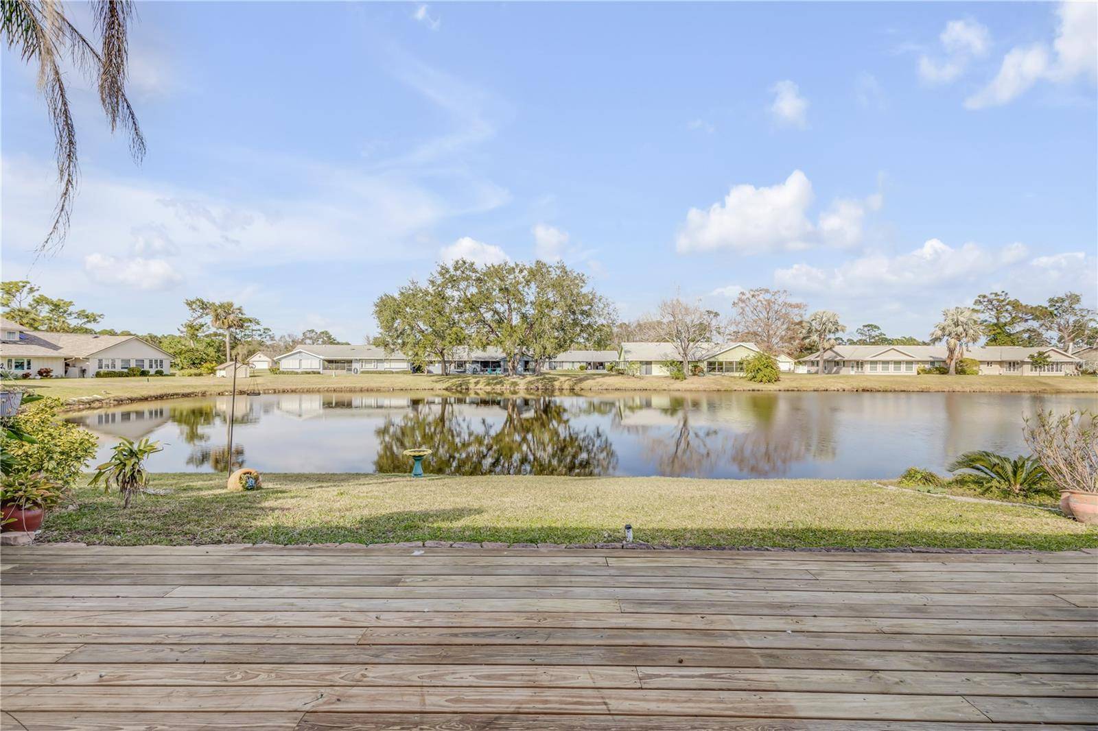 New Smyrna Beach, FL 32168,28 LAKE FAIRGREEN CIR