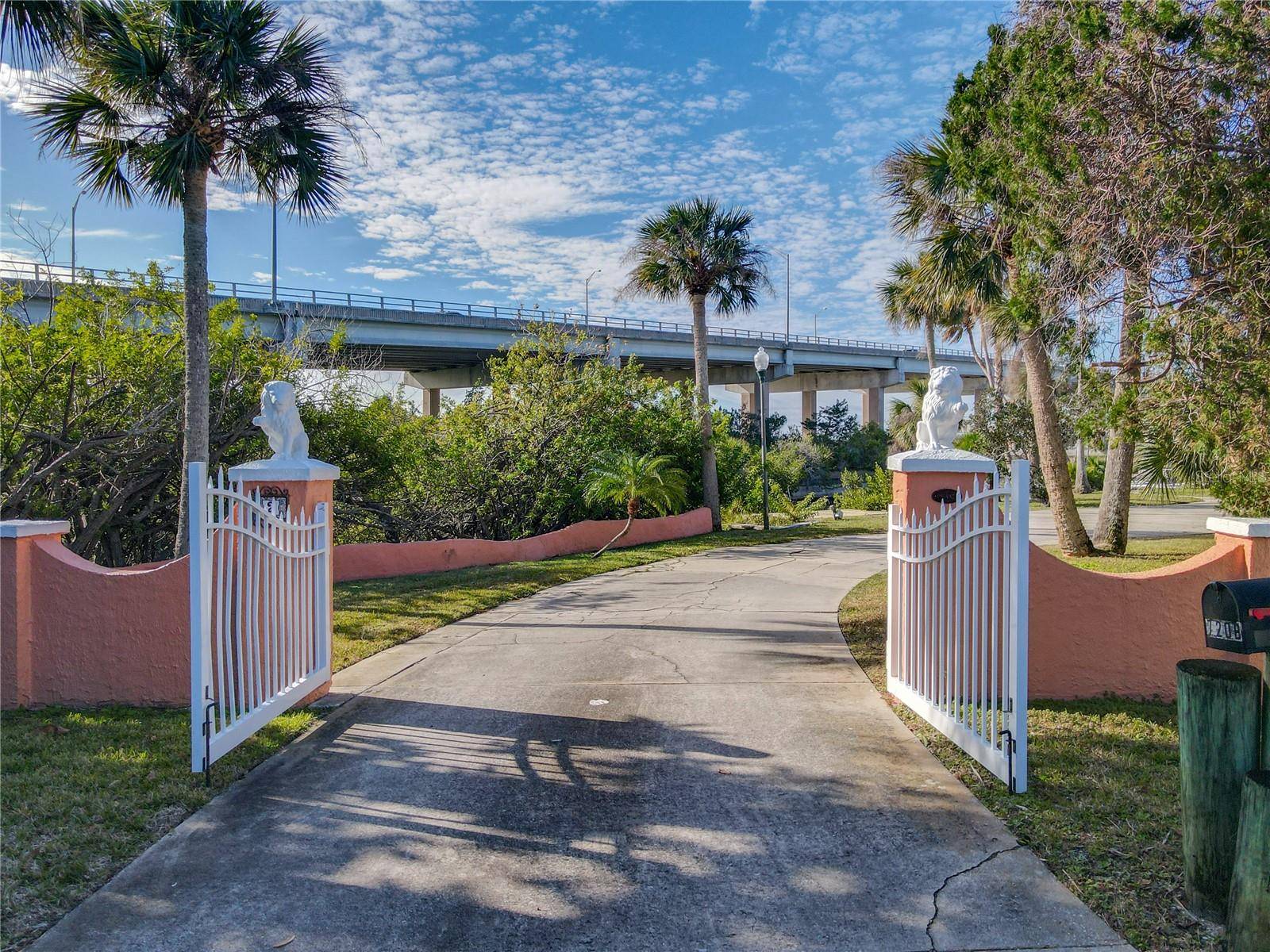 New Smyrna Beach, FL 32169,2 RICHMOND DR