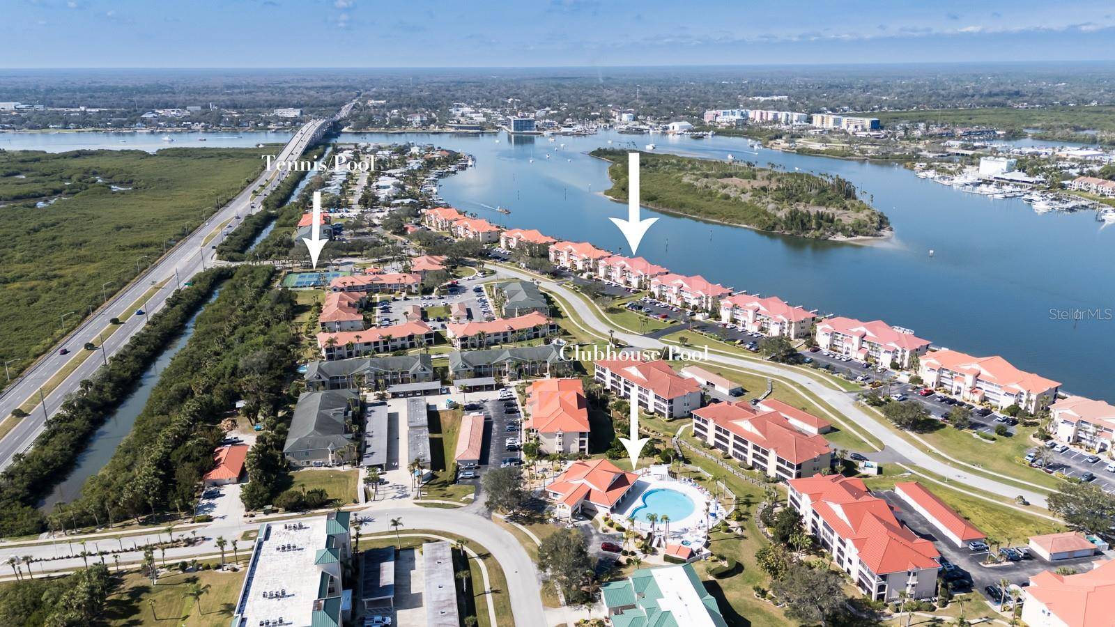 New Smyrna Beach, FL 32169,456 BOUCHELLE DR #202