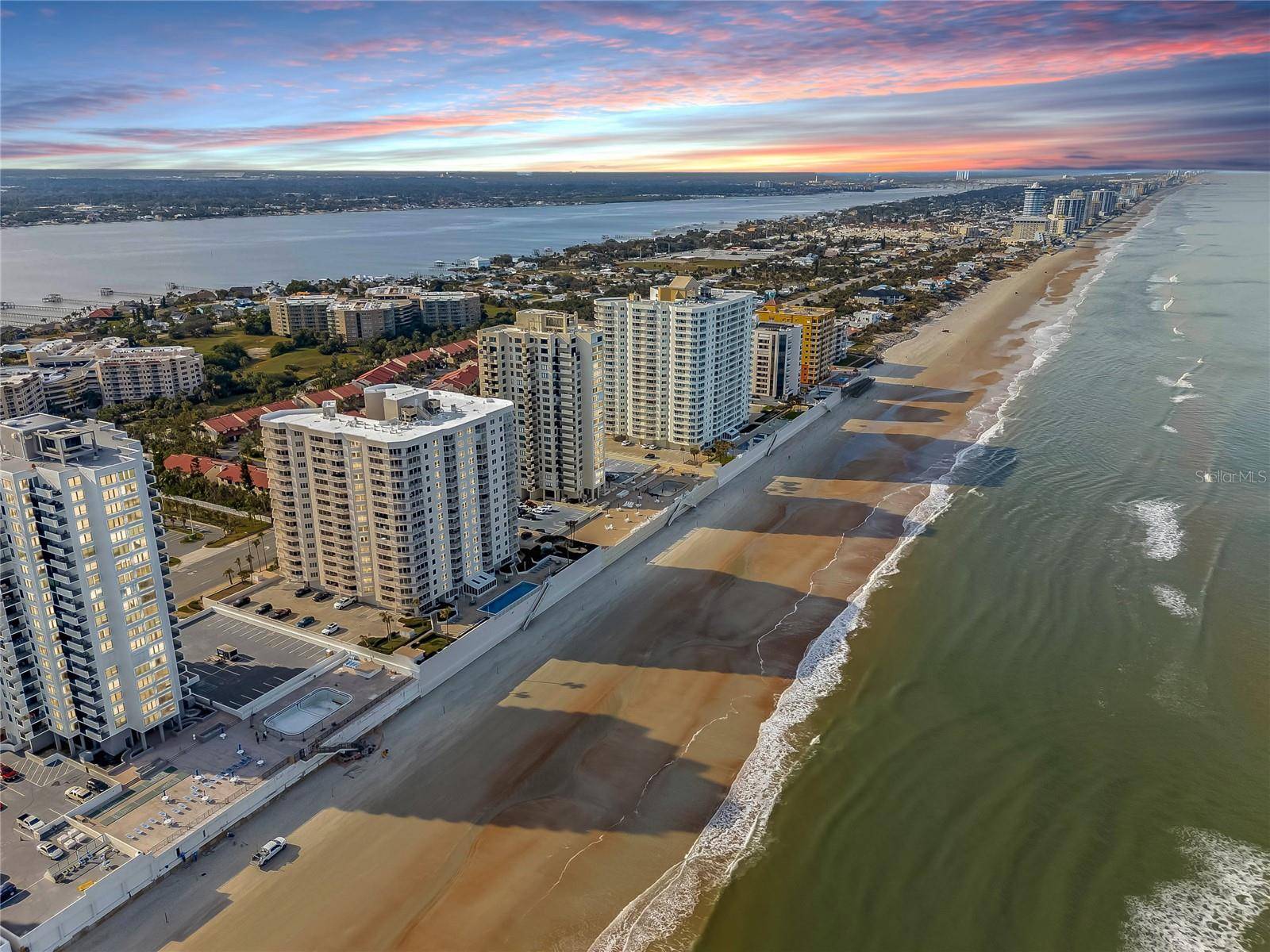 Daytona Beach Shores, FL 32118,2967 S ATLANTIC AVE #801