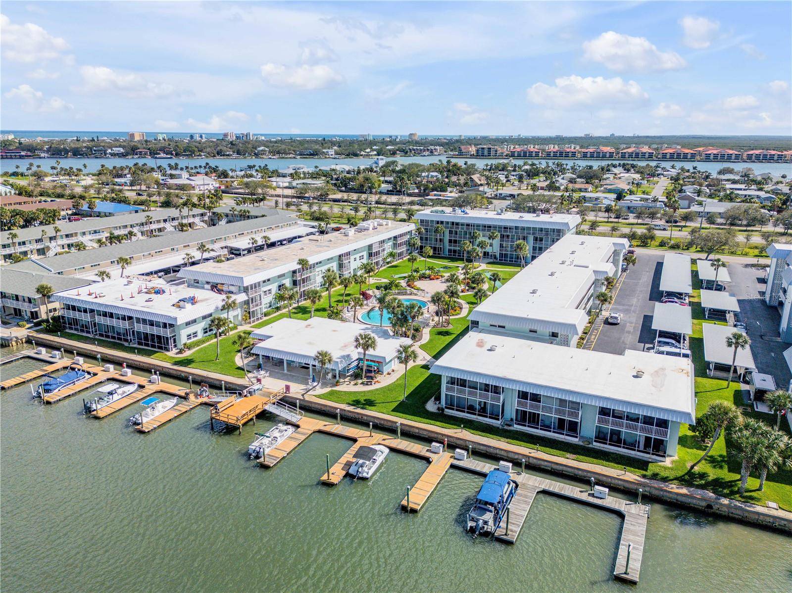 New Smyrna Beach, FL 32169,325 N CAUSEWAY #B101