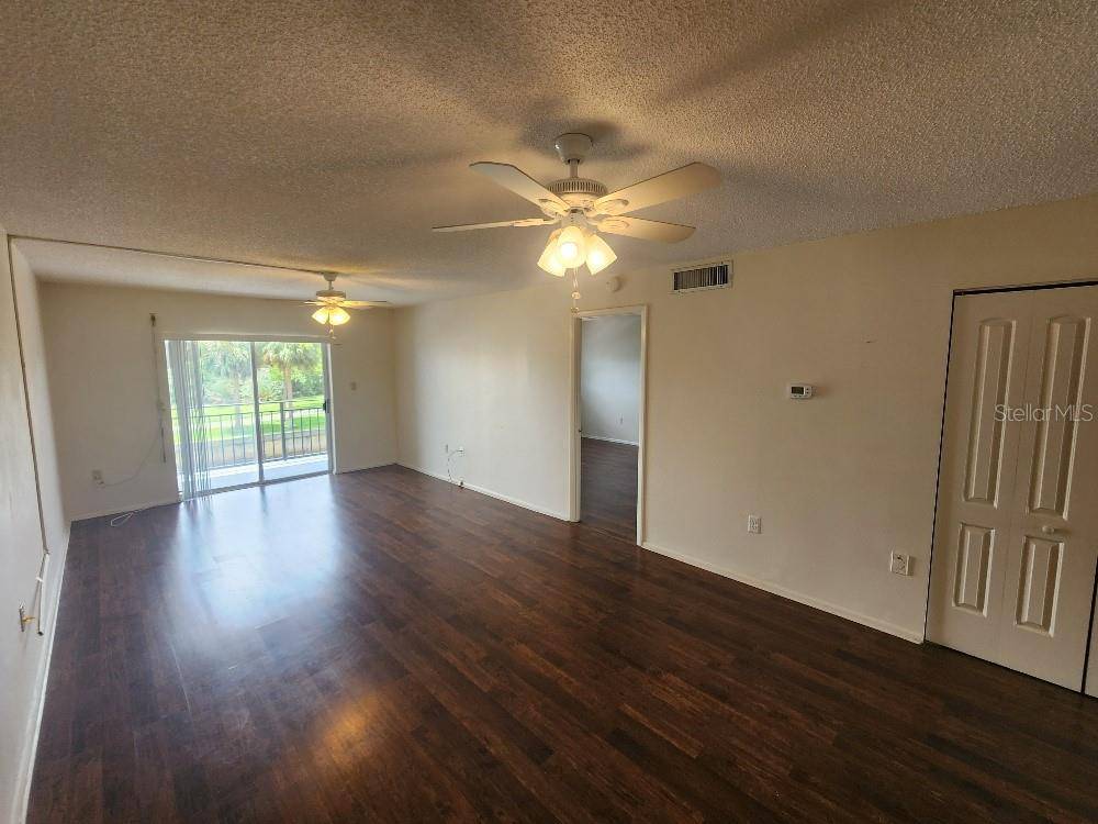 New Smyrna Beach, FL 32168,101 N RIVERSIDE DR #2090