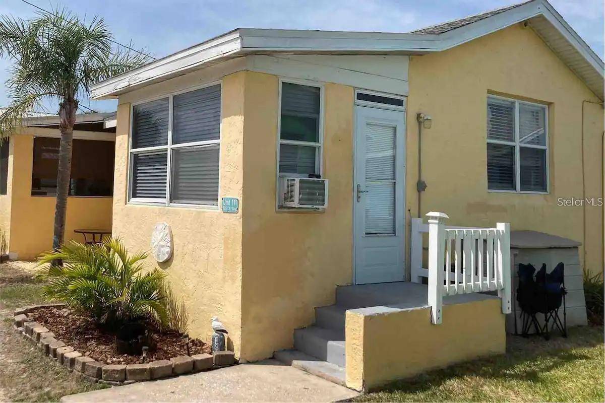 New Smyrna Beach, FL 32169,835 E 24TH AVE #111